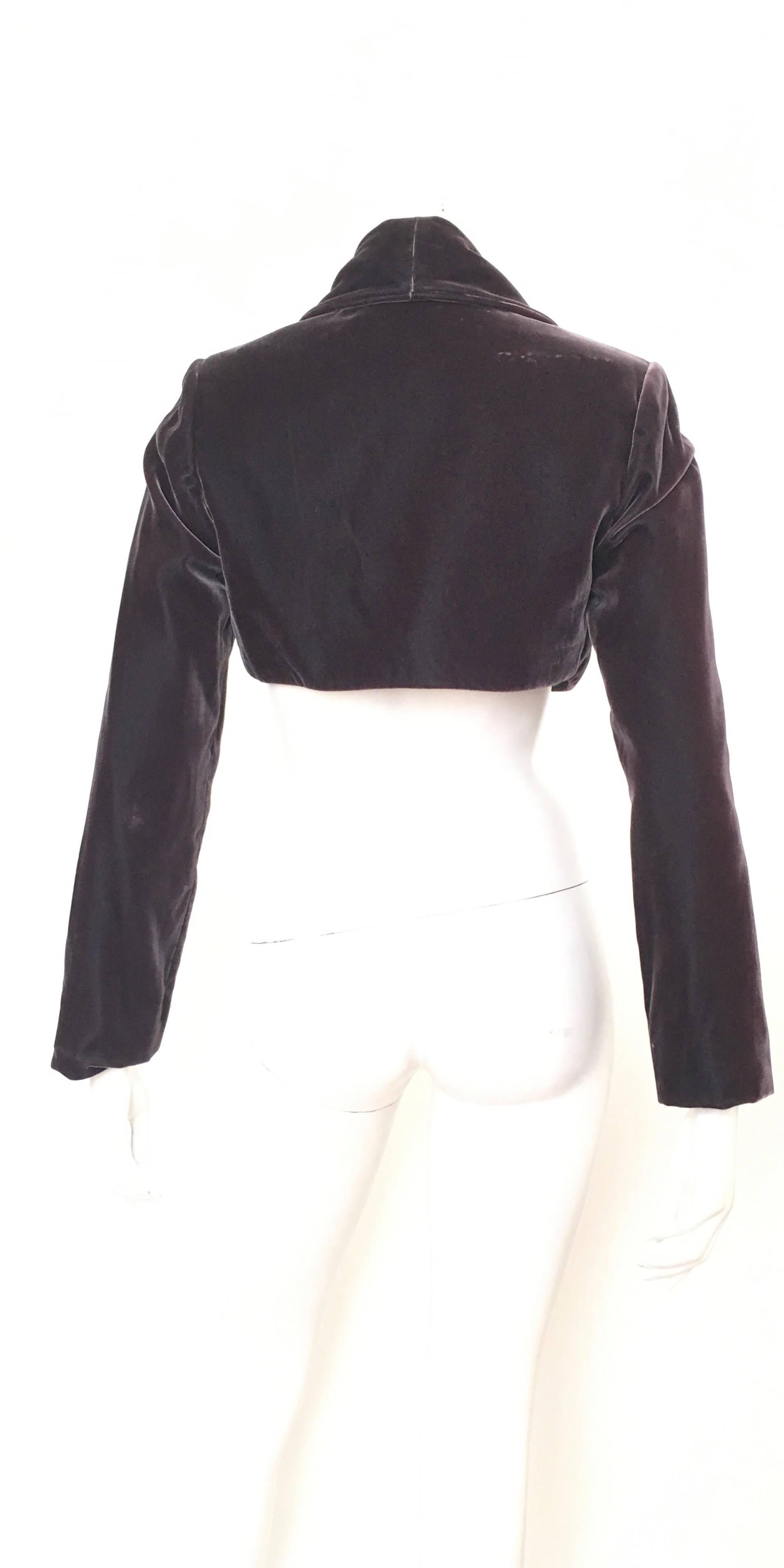 Women's or Men's Donald Deal for Neiman Marcus Cropped Silk Velvet Jacket Size 6.  For Sale