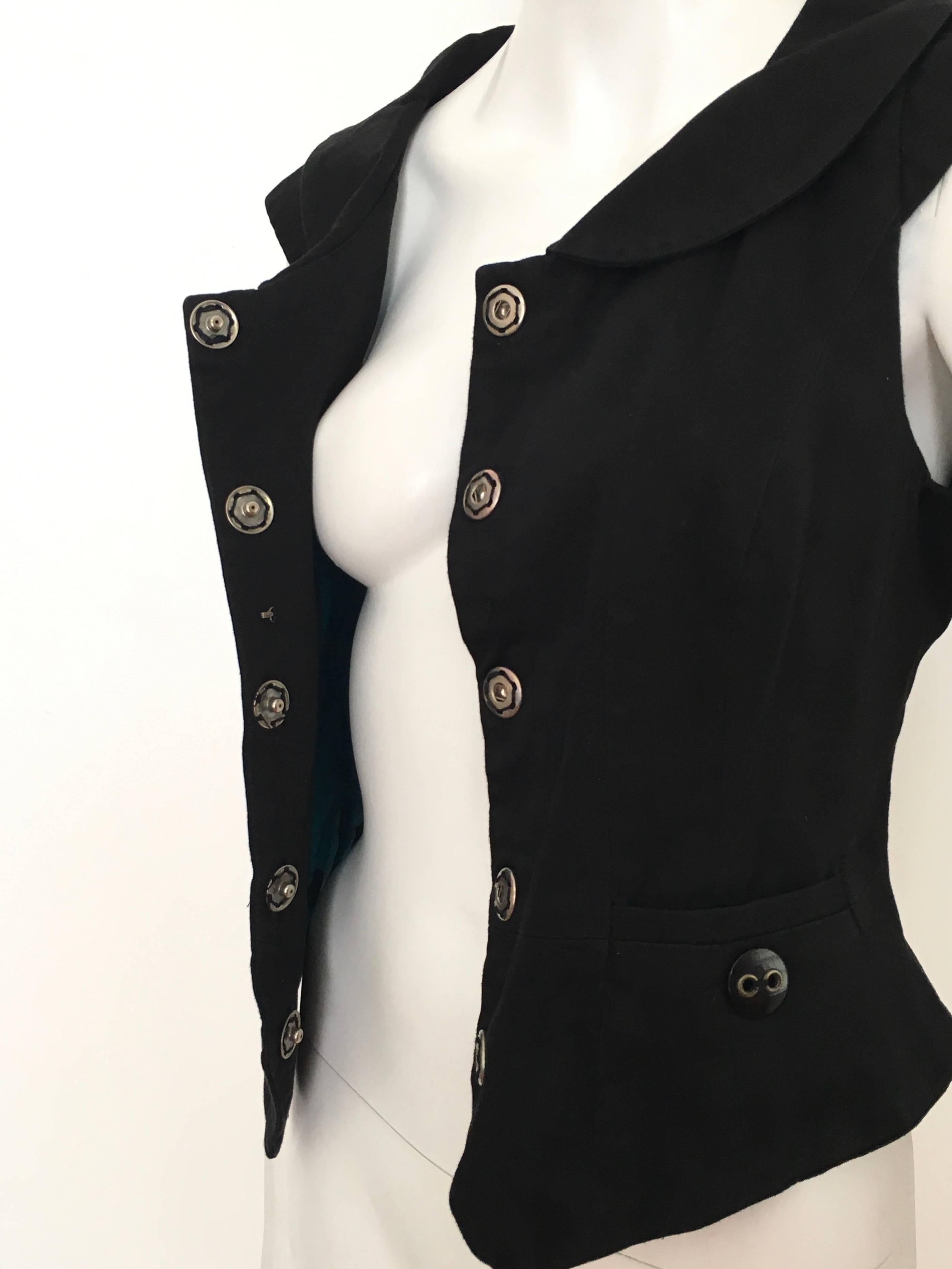 Marc Jacobs Black Snap Button Cotton Vest Size 6. For Sale 3