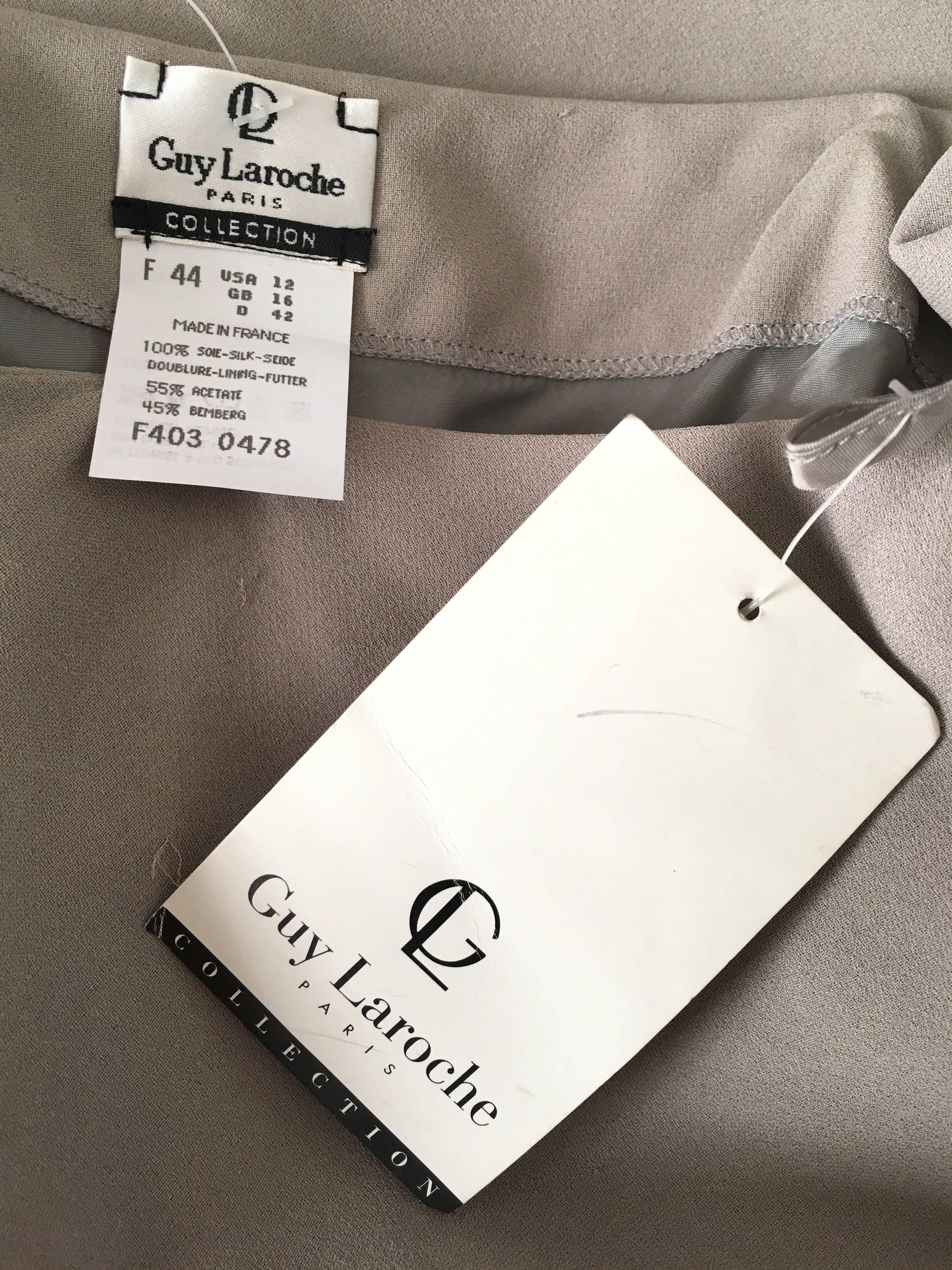 Guy Laroche Grey Silk Long Skirt Size 12. Never Worn. For Sale 4