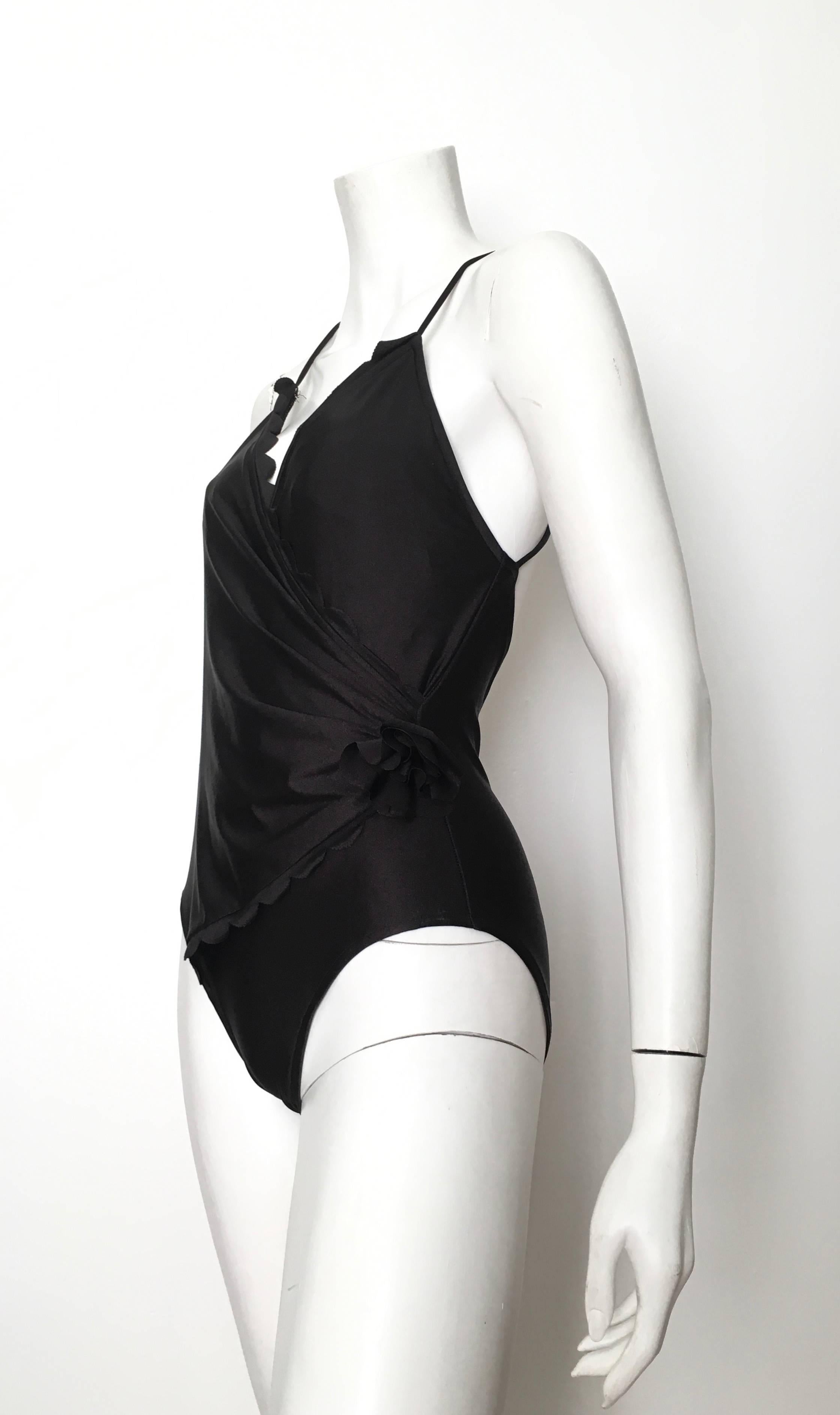 Oscar de la Renta 1990s Black Swimsuit with Flower Size 8/10. 4