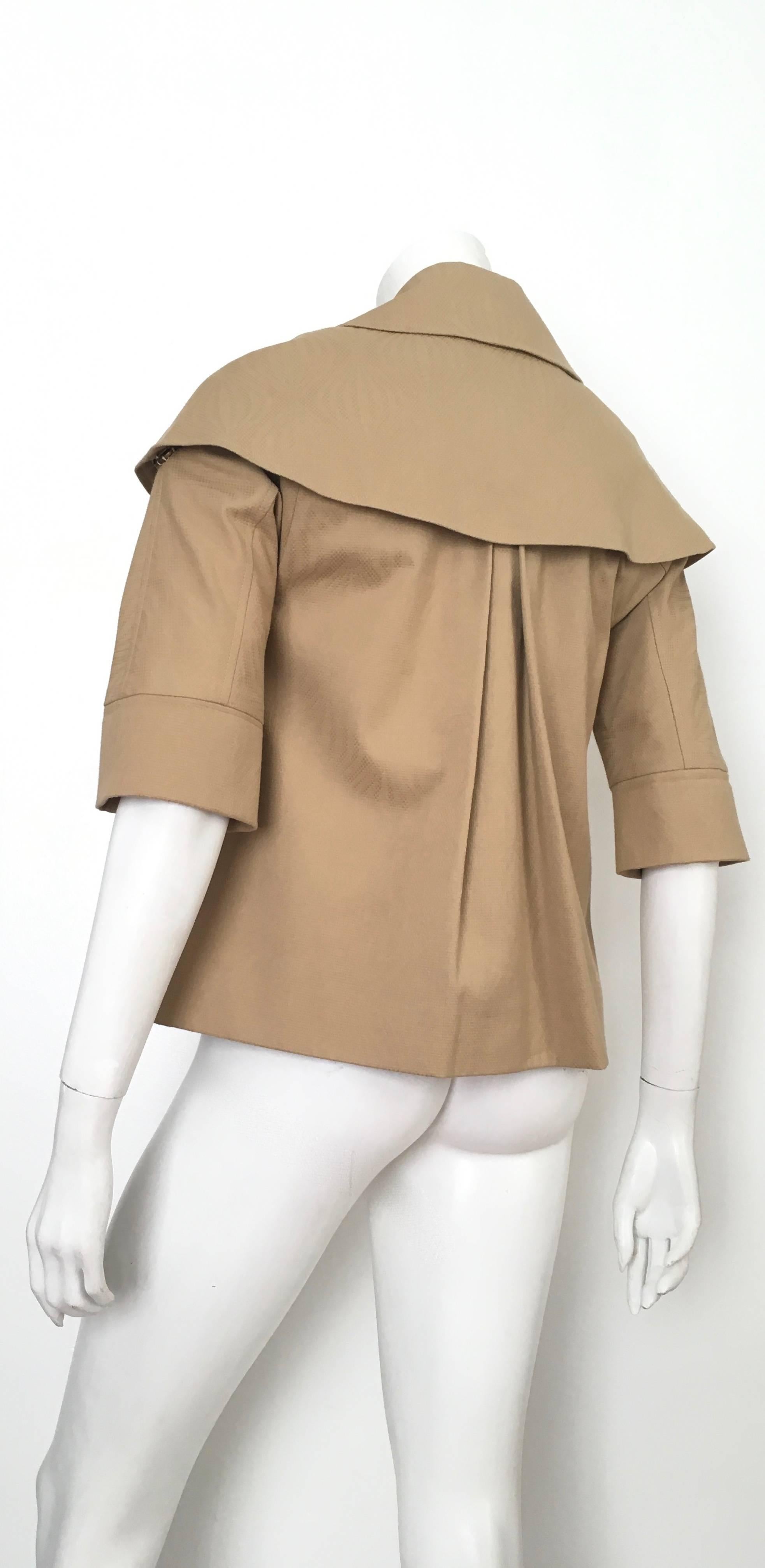 Women's or Men's Lela Rose Tan Caped Swing Jacket Size 4. Never Worn. For Sale
