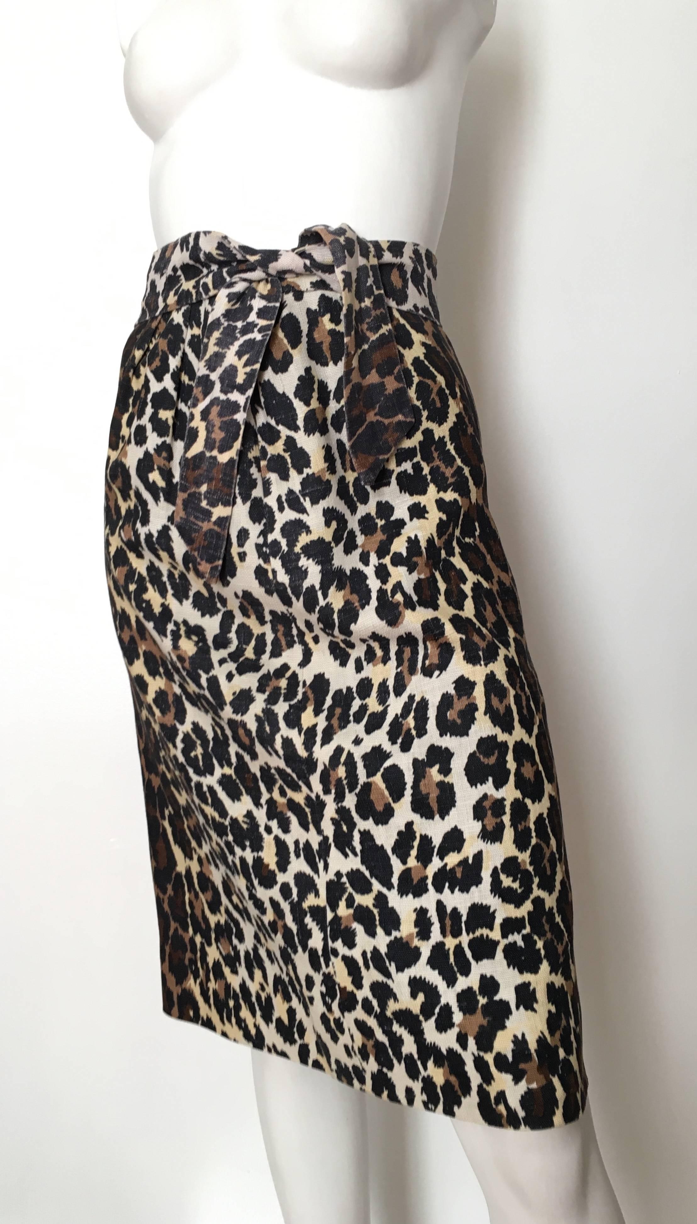 Bill Blass Linen Cheetah Print Skirt Size 4. For Sale 3