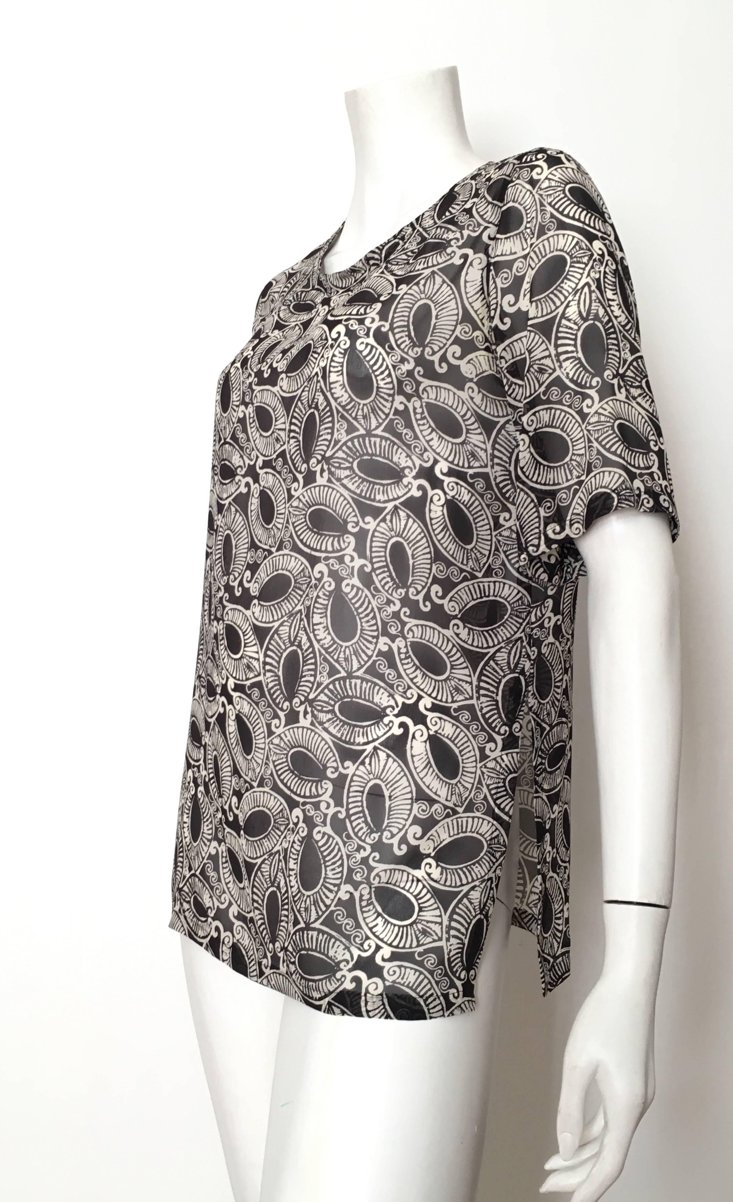 Valentino Silk Black & White Sheer Blouse Size 4.  For Sale 2