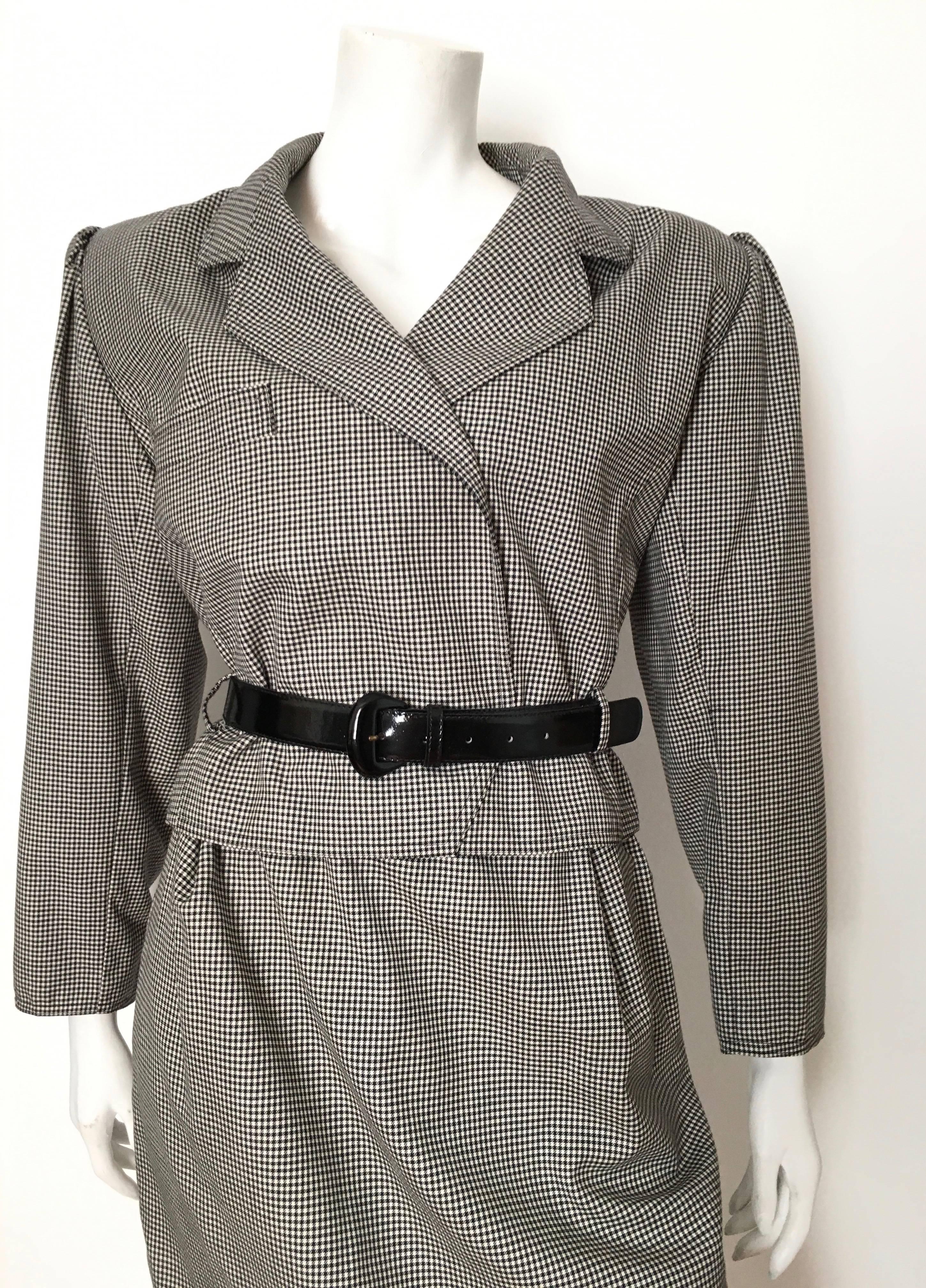 Gray Ungaro 1980s Black and White Check Pattern Skirt Suit Size 10. For Sale