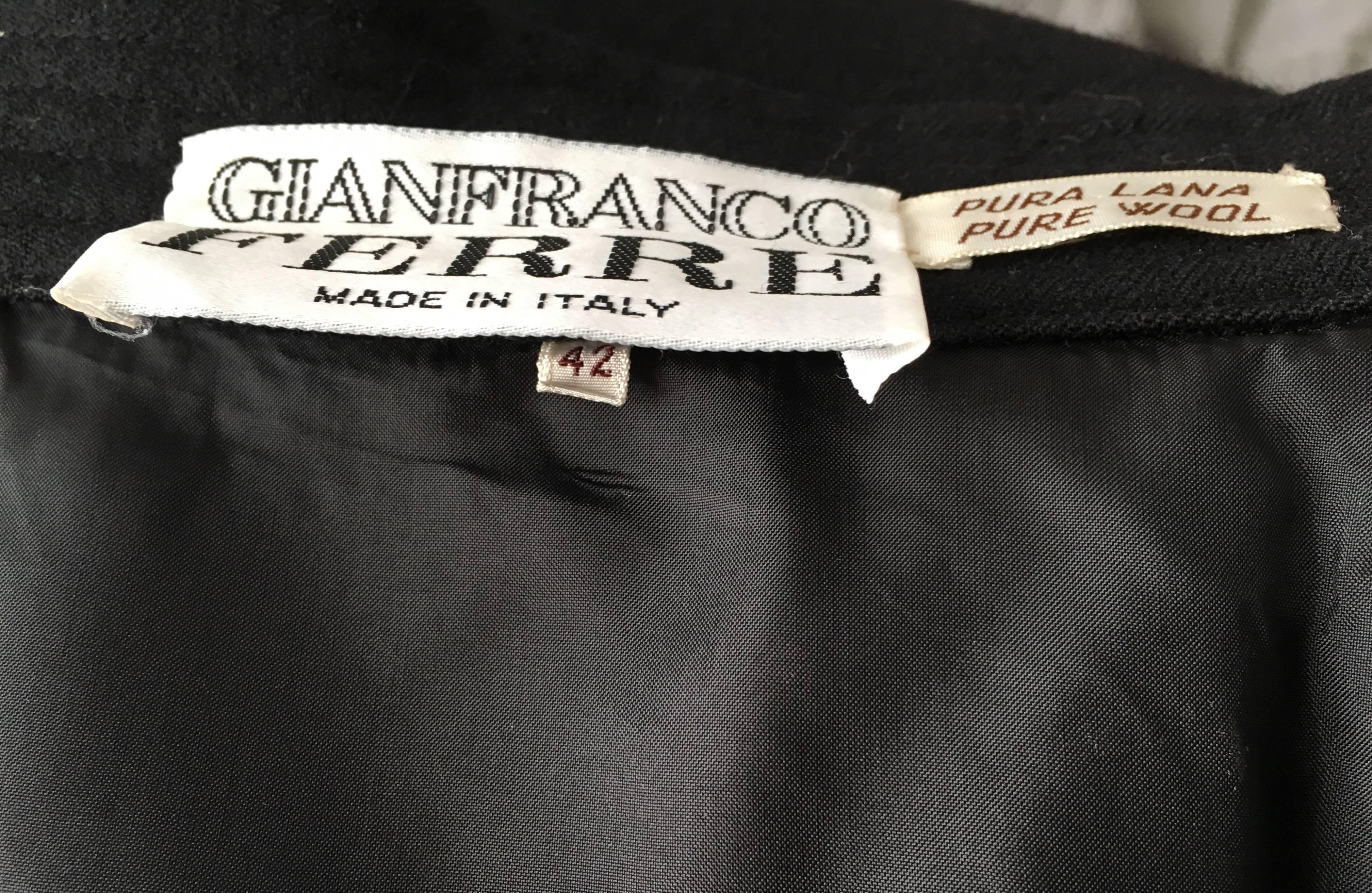 Gianfranco Ferre 1980s Black Wool Wrap Skirt with Pockets Size 6. For Sale 5