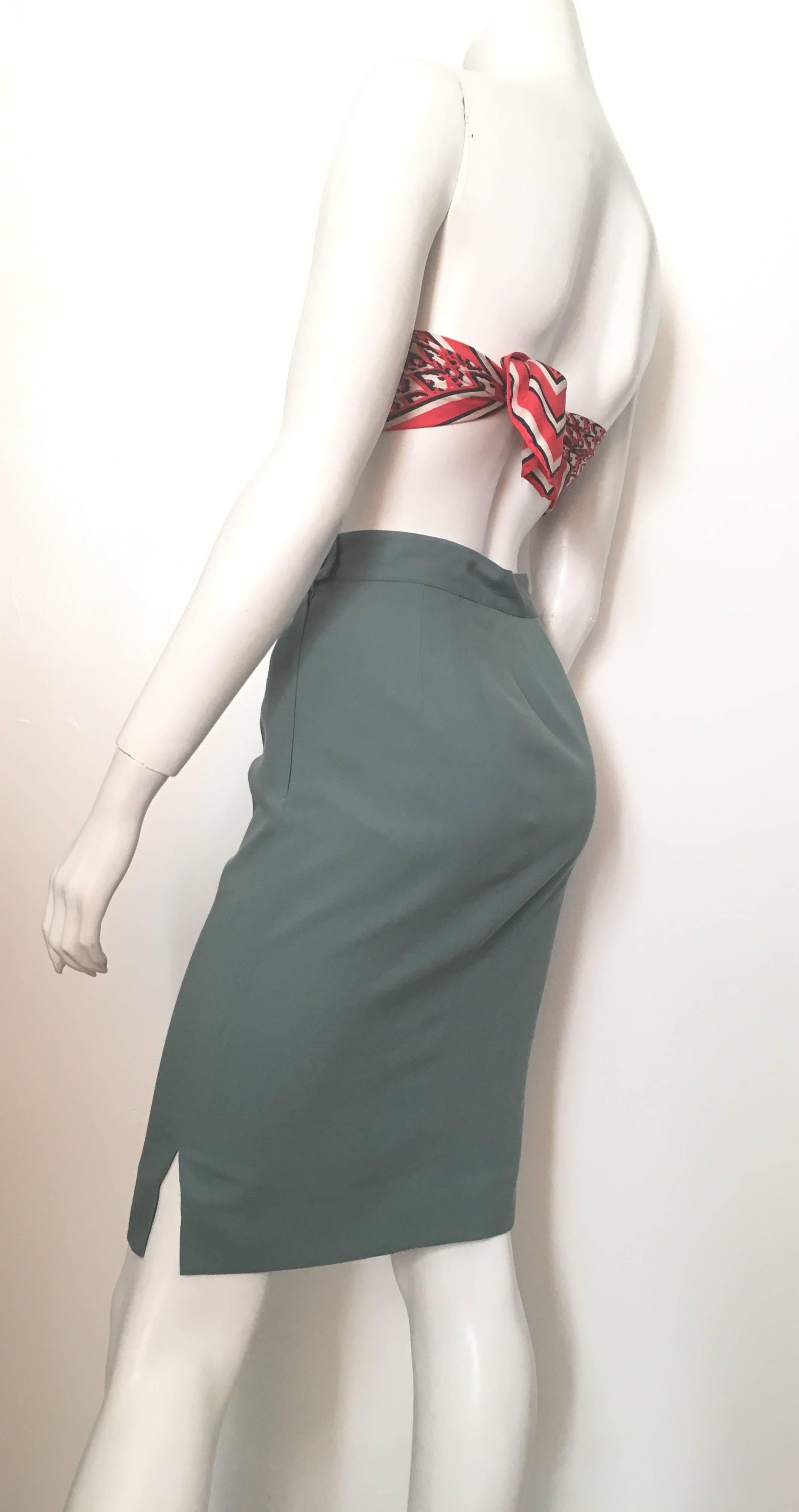 Women's or Men's Ferragamo 1980s Cotton Pencil Skirt Size 6.  For Sale