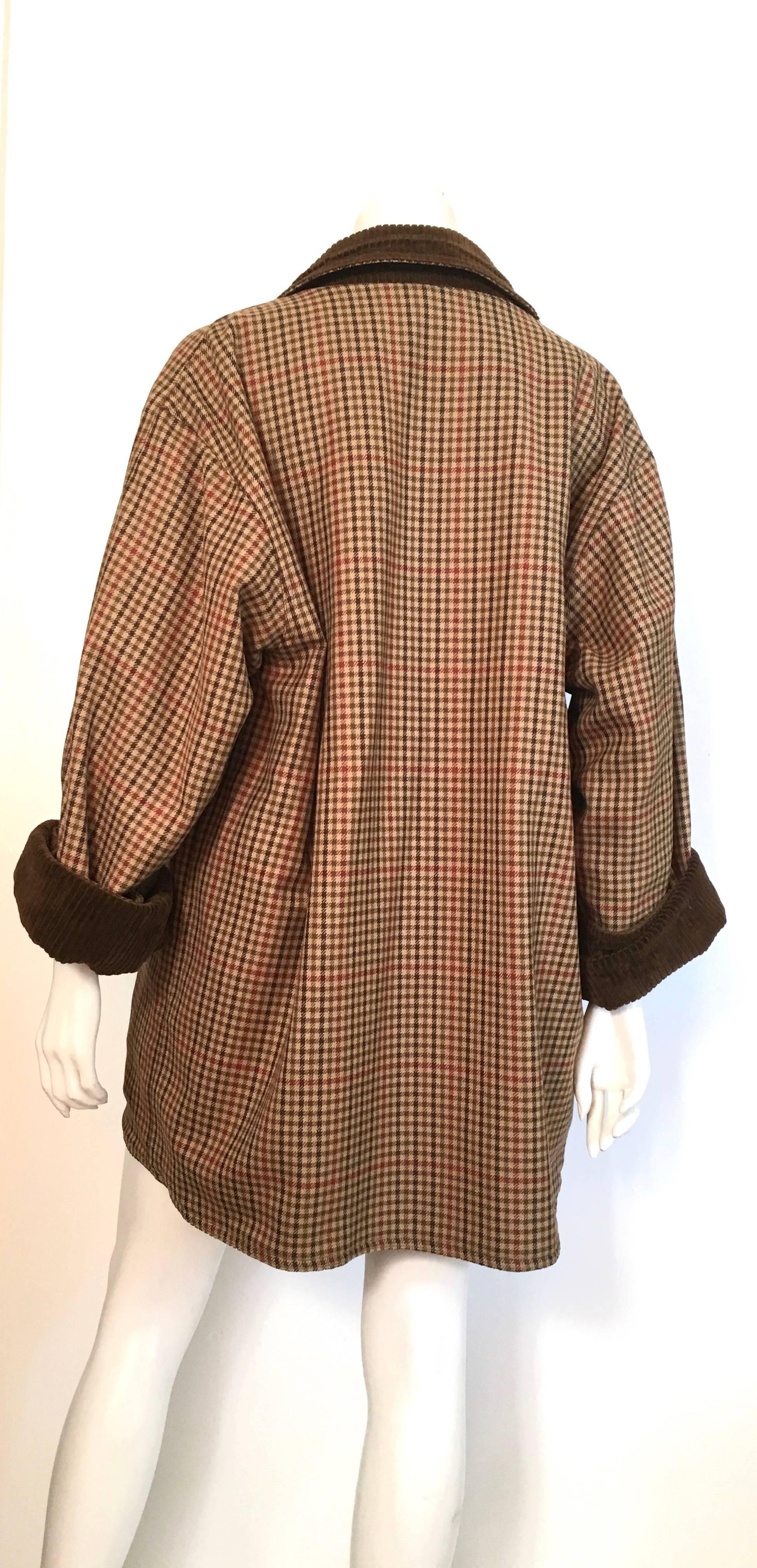 Bill Blass 1970s Reversible Plaid & Corduroy Coat / Dress with Pockets Size 12. In Excellent Condition For Sale In Atlanta, GA