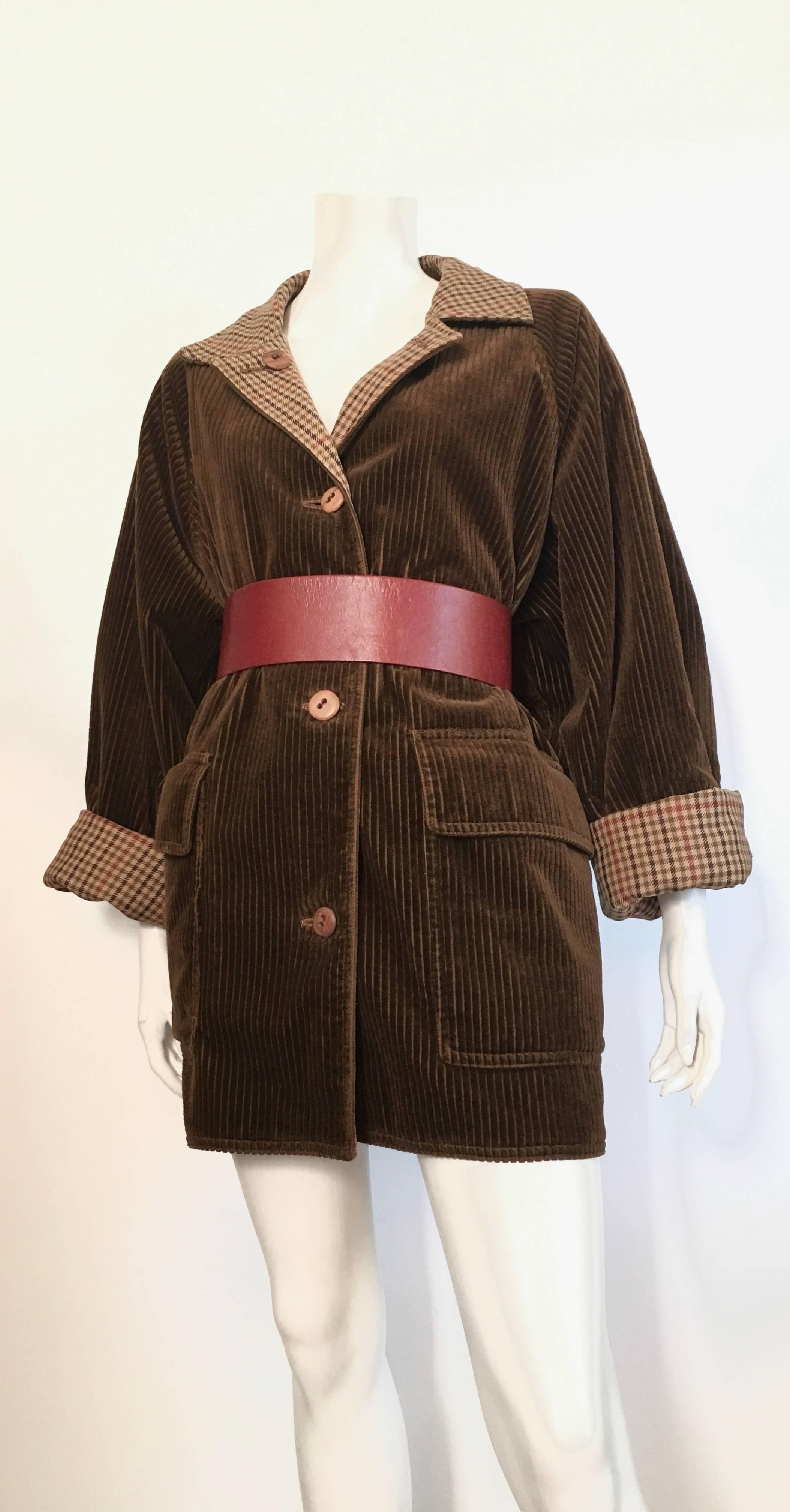 Women's or Men's Bill Blass 1970s Reversible Plaid & Corduroy Coat / Dress with Pockets Size 12. For Sale