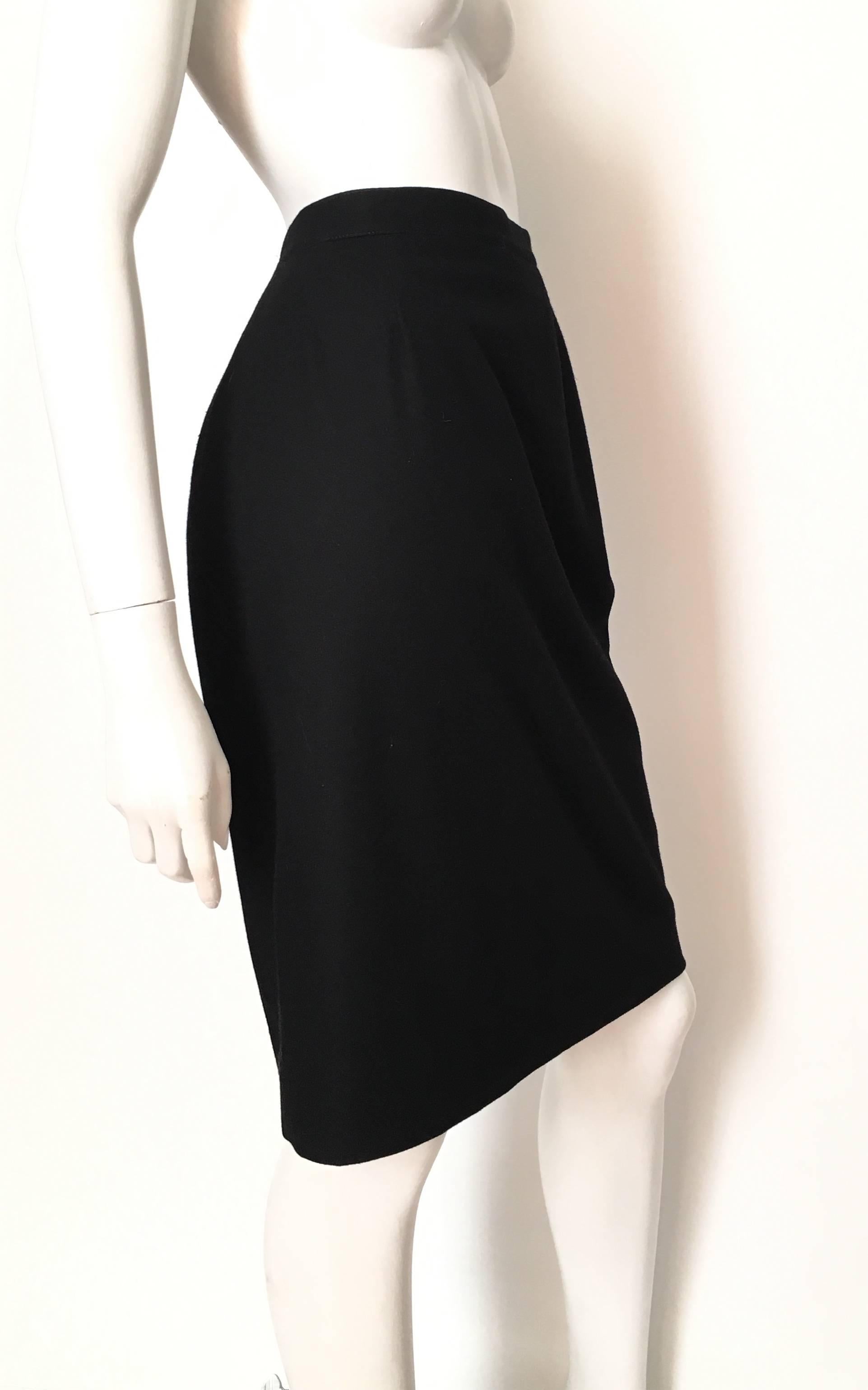 Karl Lagerfeld for Neiman Marcus 1980s Black Wool Cashmere Pencil Skirt Size 6. In Excellent Condition For Sale In Atlanta, GA