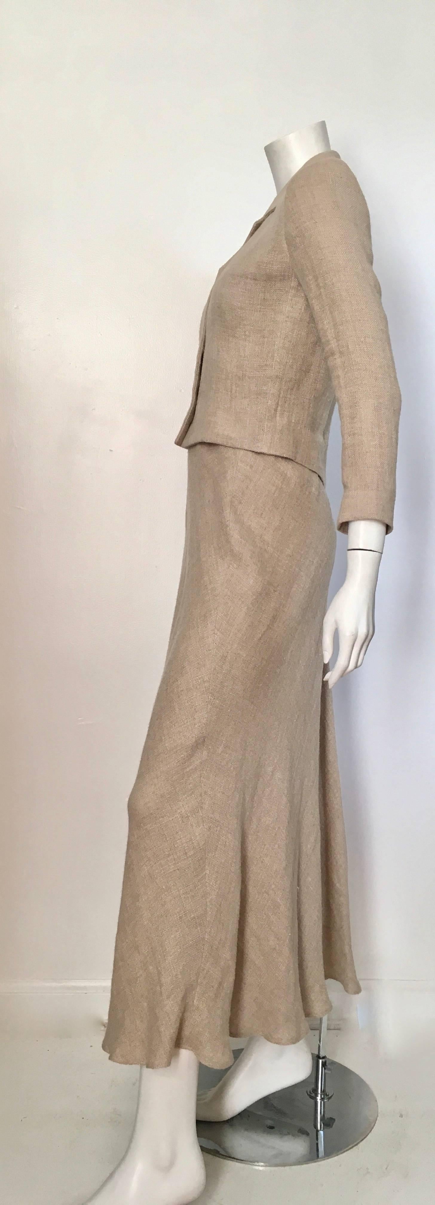 Ralph Lauren Purple Label Collection Khaki Linen Jacket & Skirt Set Size 4. In Excellent Condition For Sale In Atlanta, GA