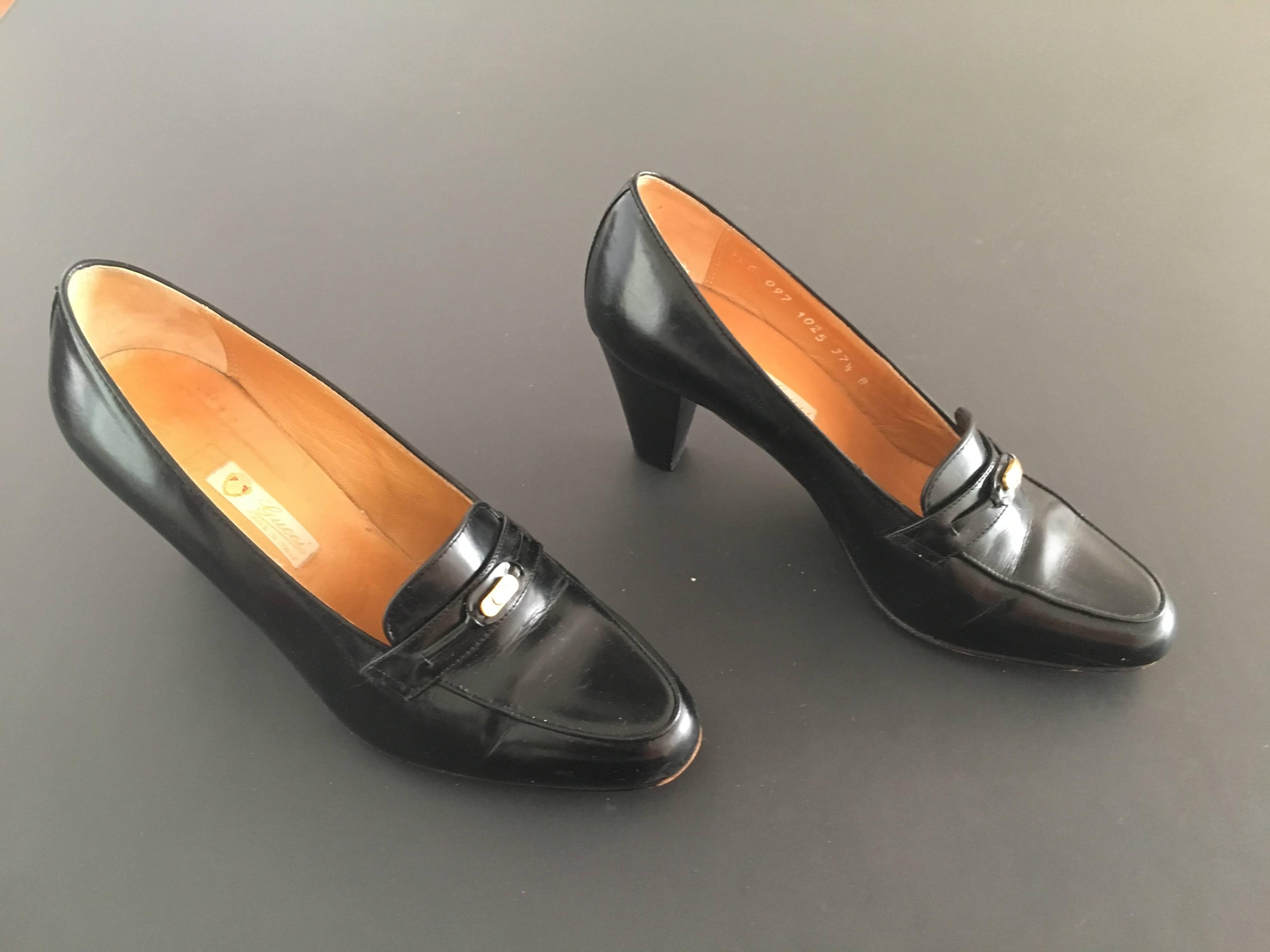 Gucci Black Leather Heeled Loafers Size 37.1/2 B. For Sale 5