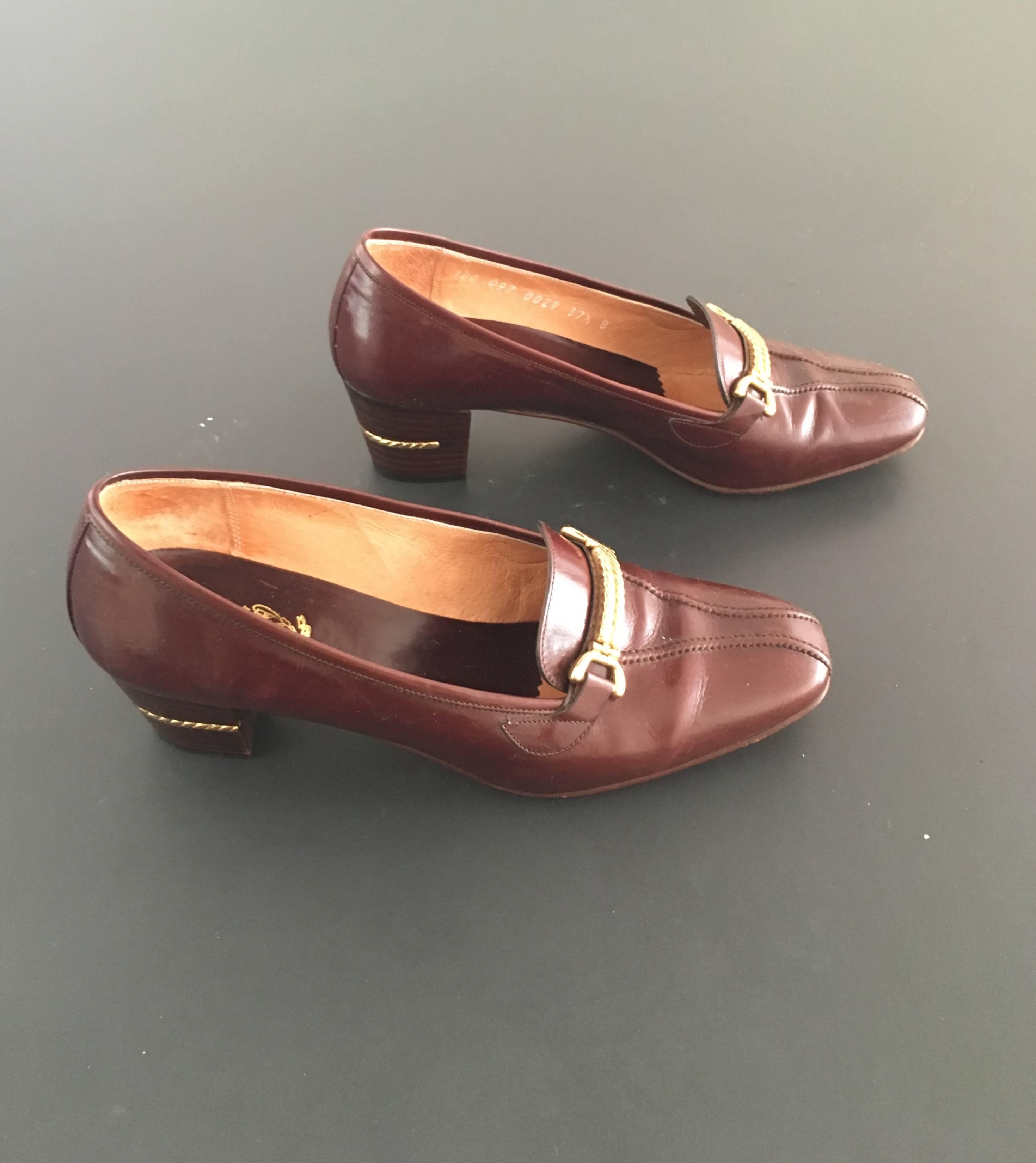 gucci loafers gold buckle