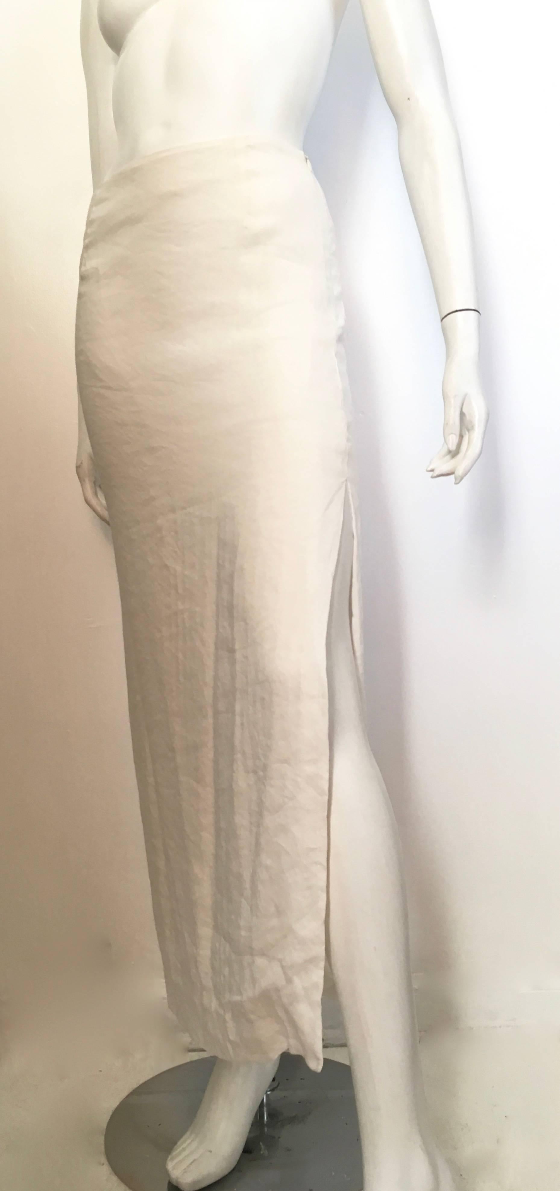 Women's or Men's Gianfranco Ferre White Linen Maxi Skirt Size 6  For Sale