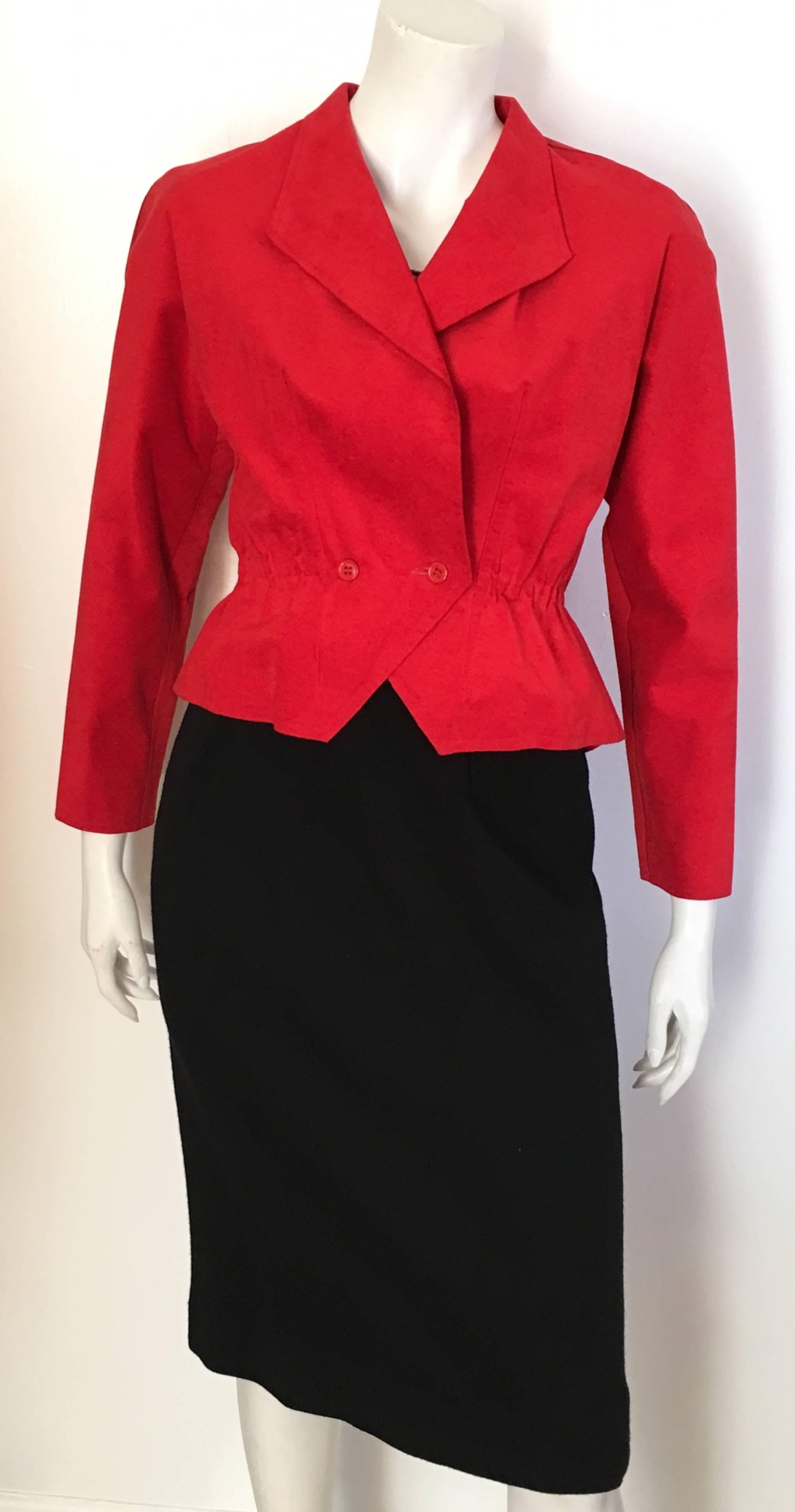 Halston 1970s Red Ultra Suede Peplum Jacket and Black Wool Pencil Skirt Size 4  (Rot) im Angebot