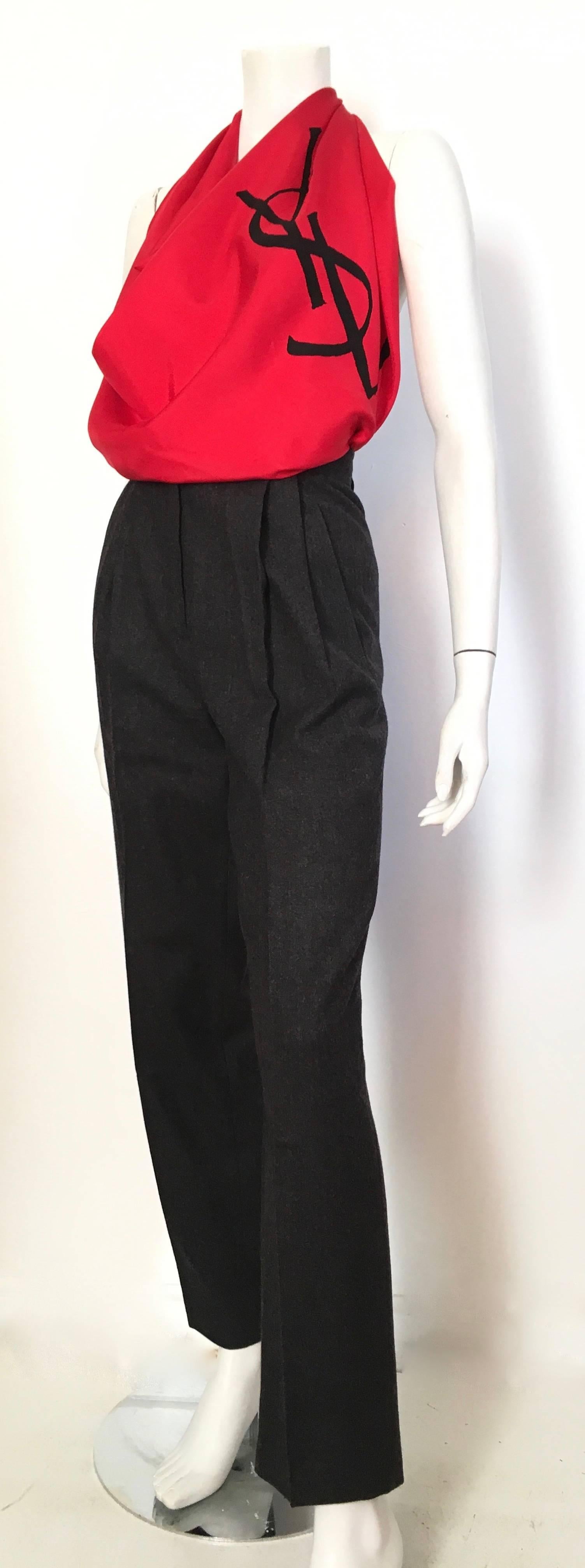Black Valentino Grey Pleated Wool Pants with Pockets Size 4  For Sale
