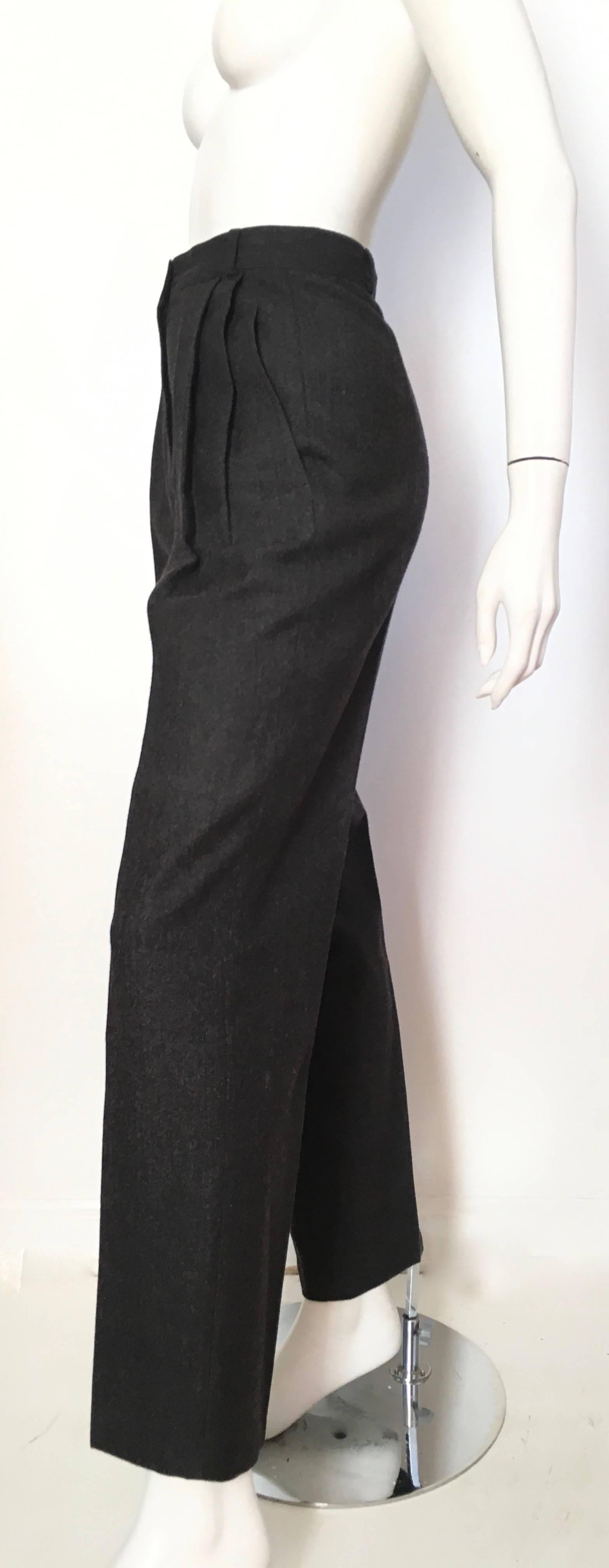 Valentino Grey Pleated Wool Pants with Pockets Size 4  For Sale 1