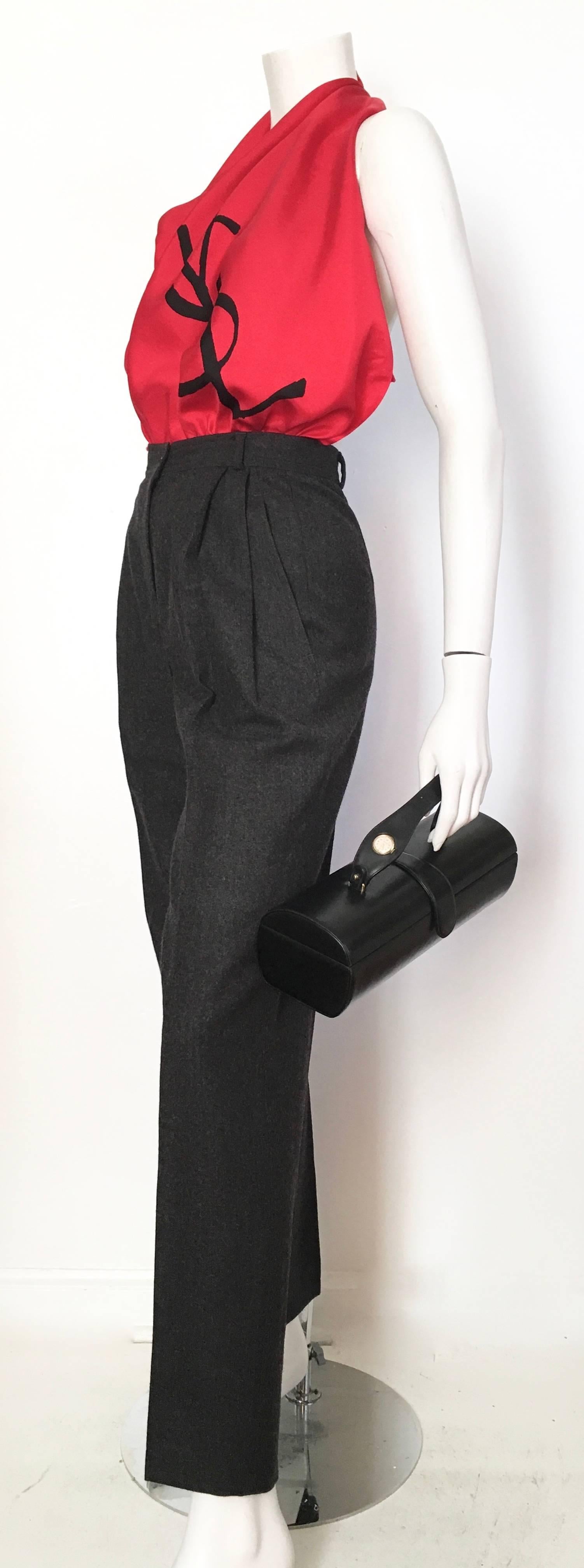 Valentino Grey Pleated Wool Pants with Pockets Size 4  For Sale 3