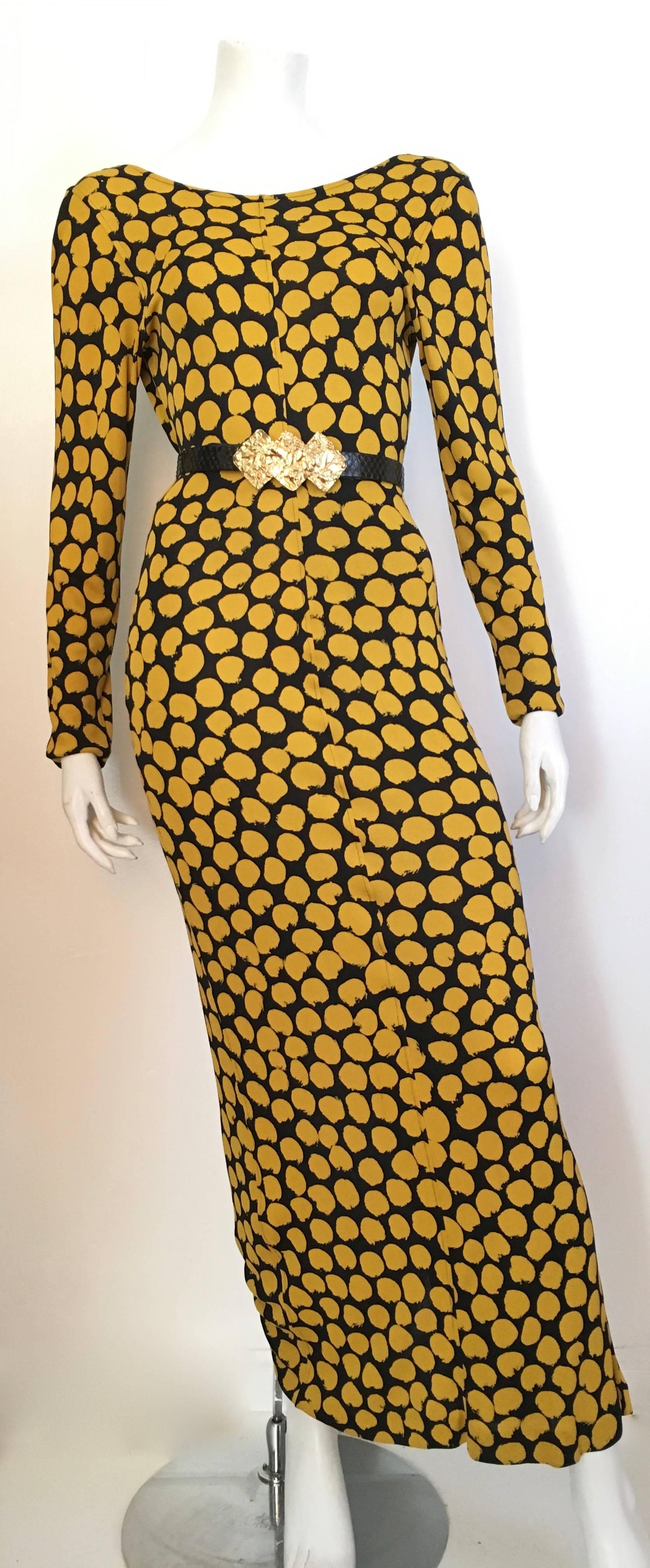 Missoni 1980s yellow & black polka dot gown is a size 4. Ladies please grab your best friend, Mr. Tape Measure, so you can measure your bust, waist & hips to make certain this gorgeous stunning gown will fit your lovely body. There is no