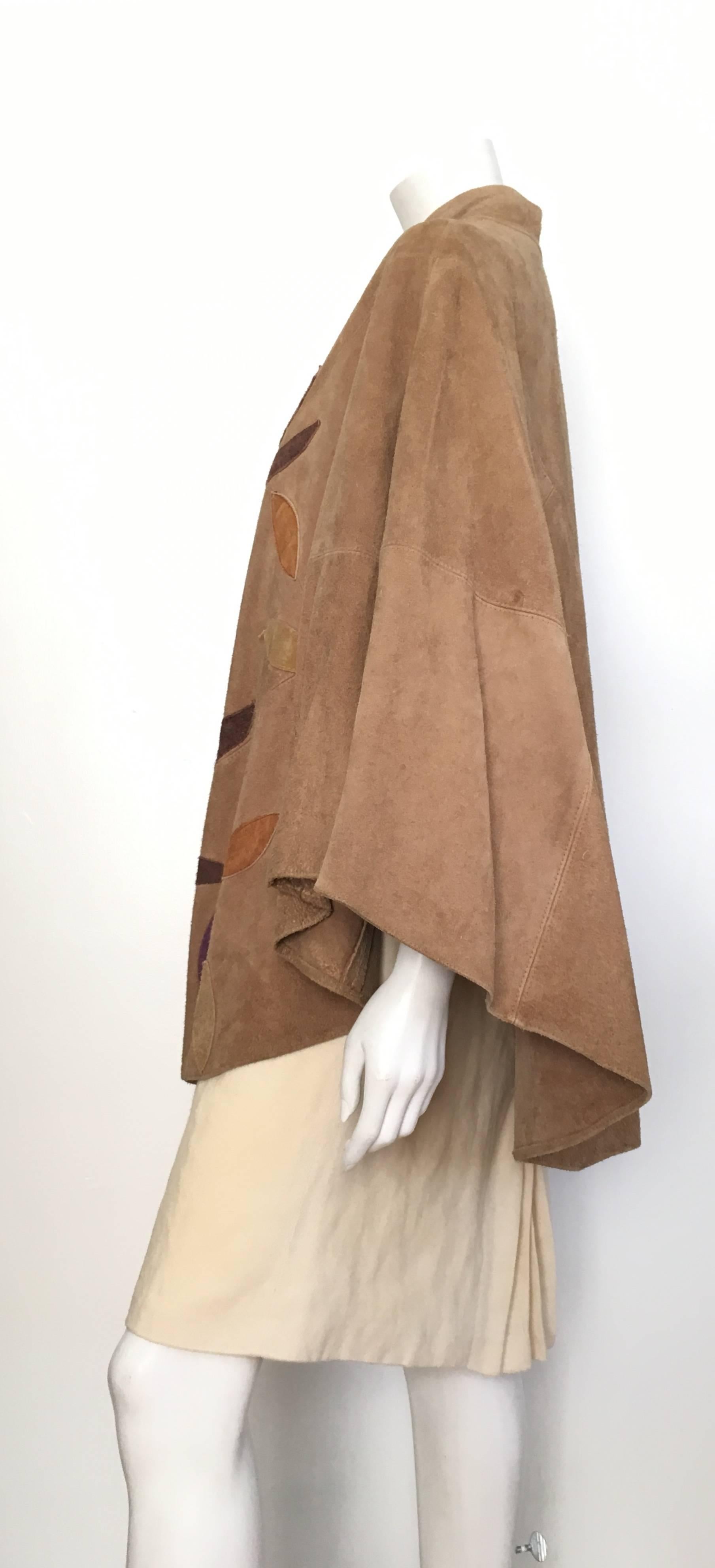 Women's or Men's Queen of Capes Tan Suede Zipper 'Tree of Life' Cape. For Sale