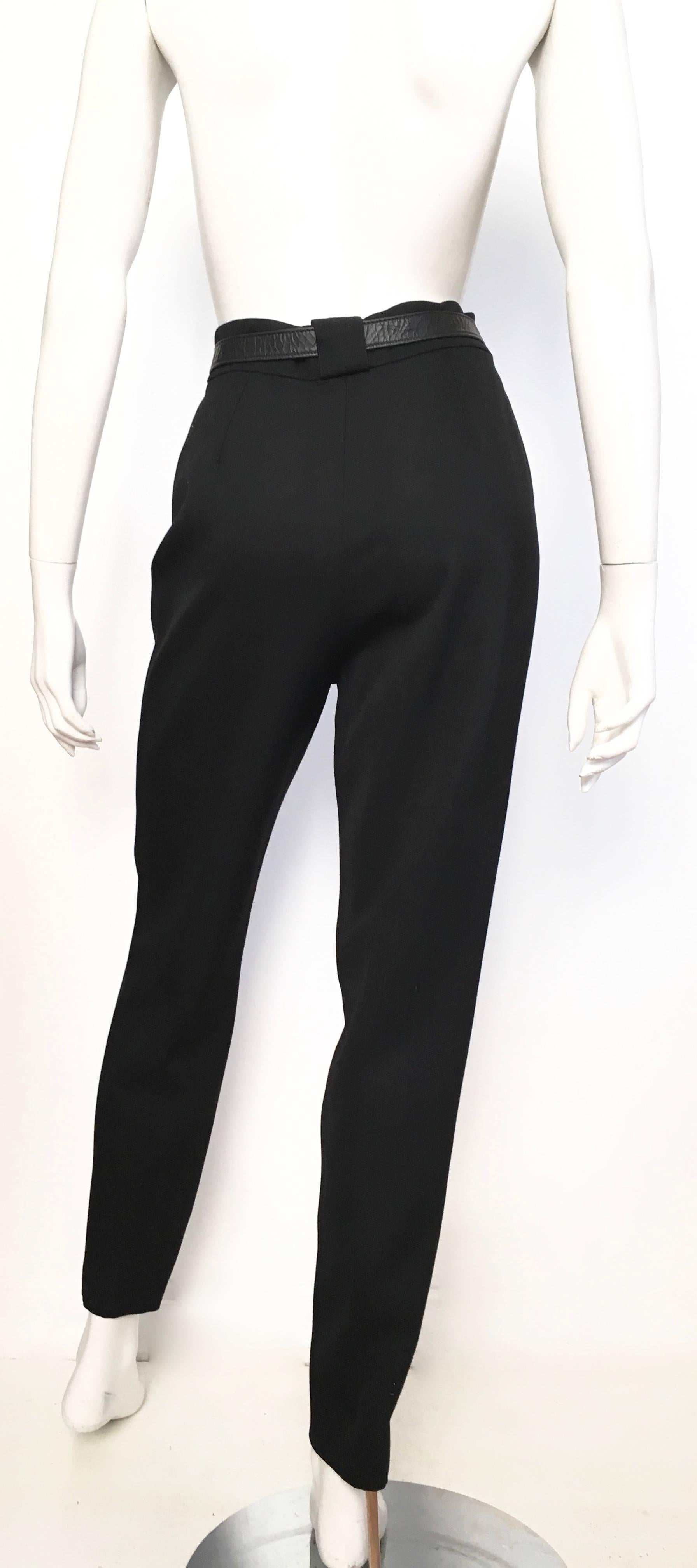 Karl Lagerfeld 1980s Black Wool Pleated Pants Size 4/6. For Sale 3