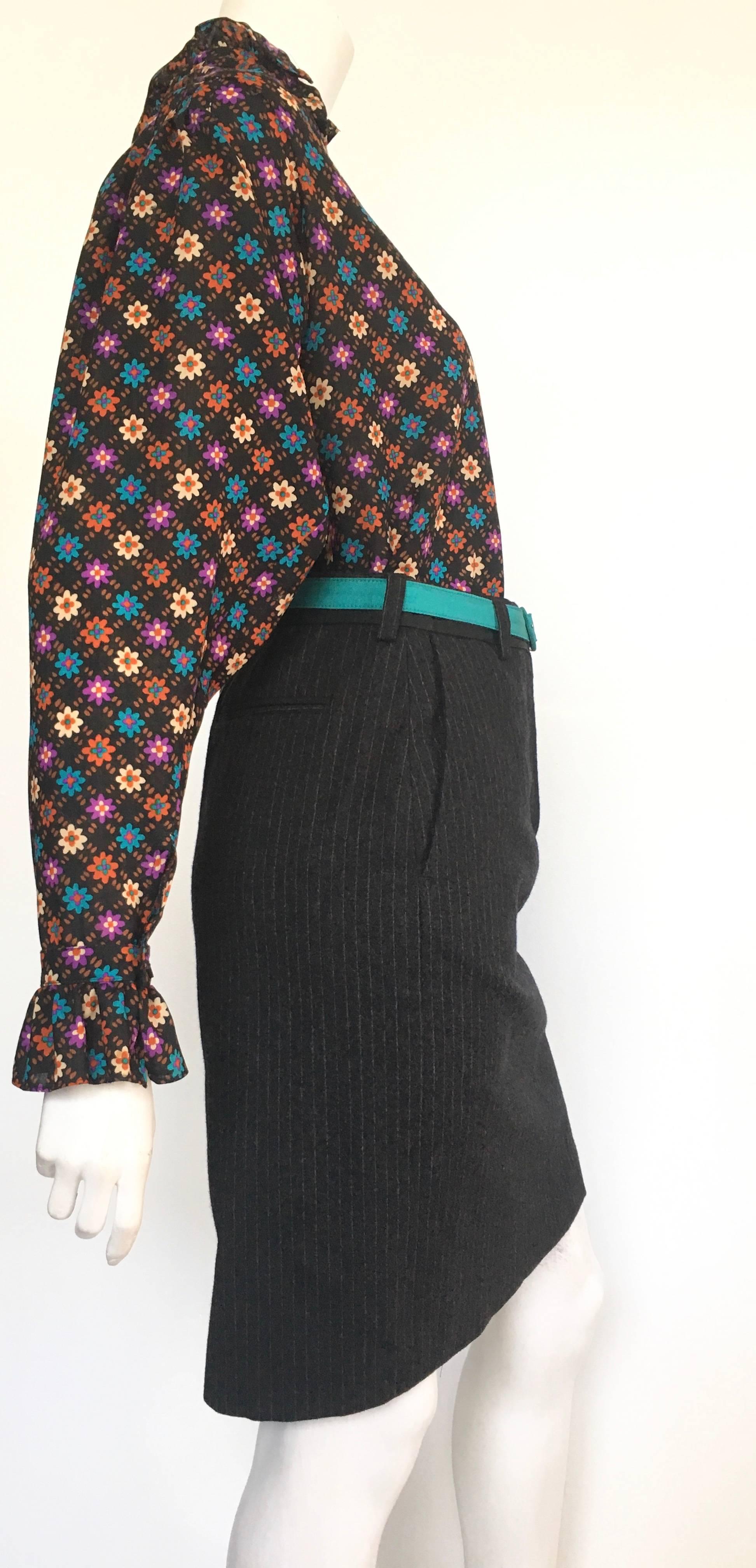 Women's or Men's Dries Van Noten Black Pen Strip Wool Skirt with Pockets Size 4/6. For Sale