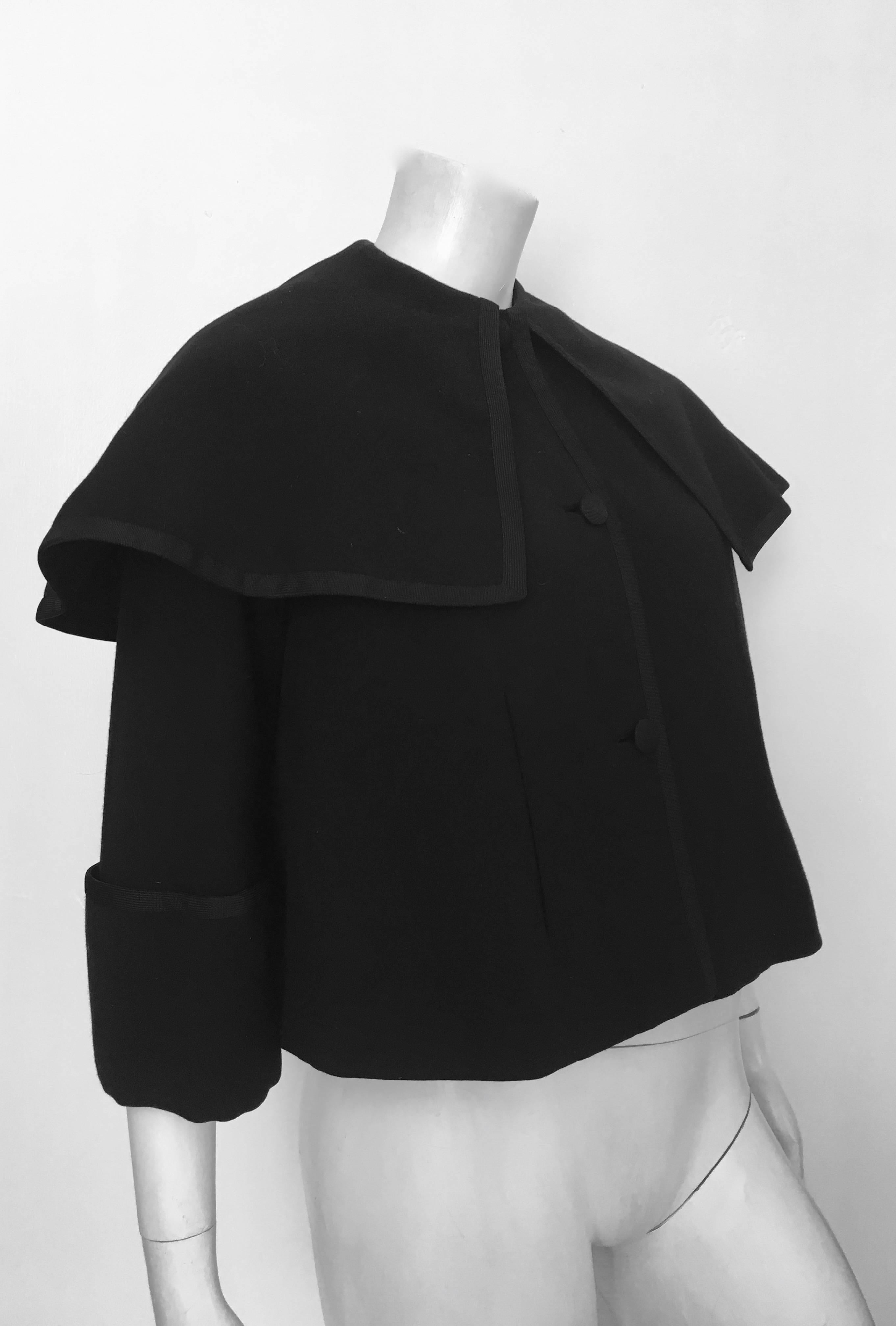 Women's or Men's Traina-Norell 1950s Black Wool Cropped Capelet Jacket Size 6 / 8. For Sale