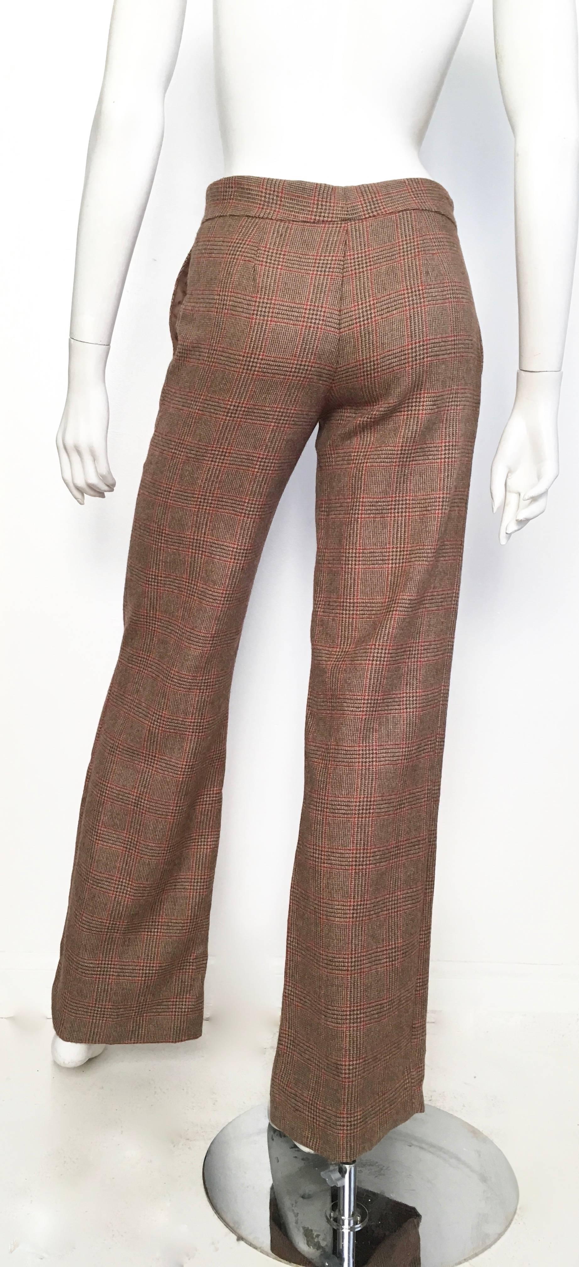 Blumarine Glen Plaid Wool Pants with Pockets, Size 4  In Excellent Condition For Sale In Atlanta, GA
