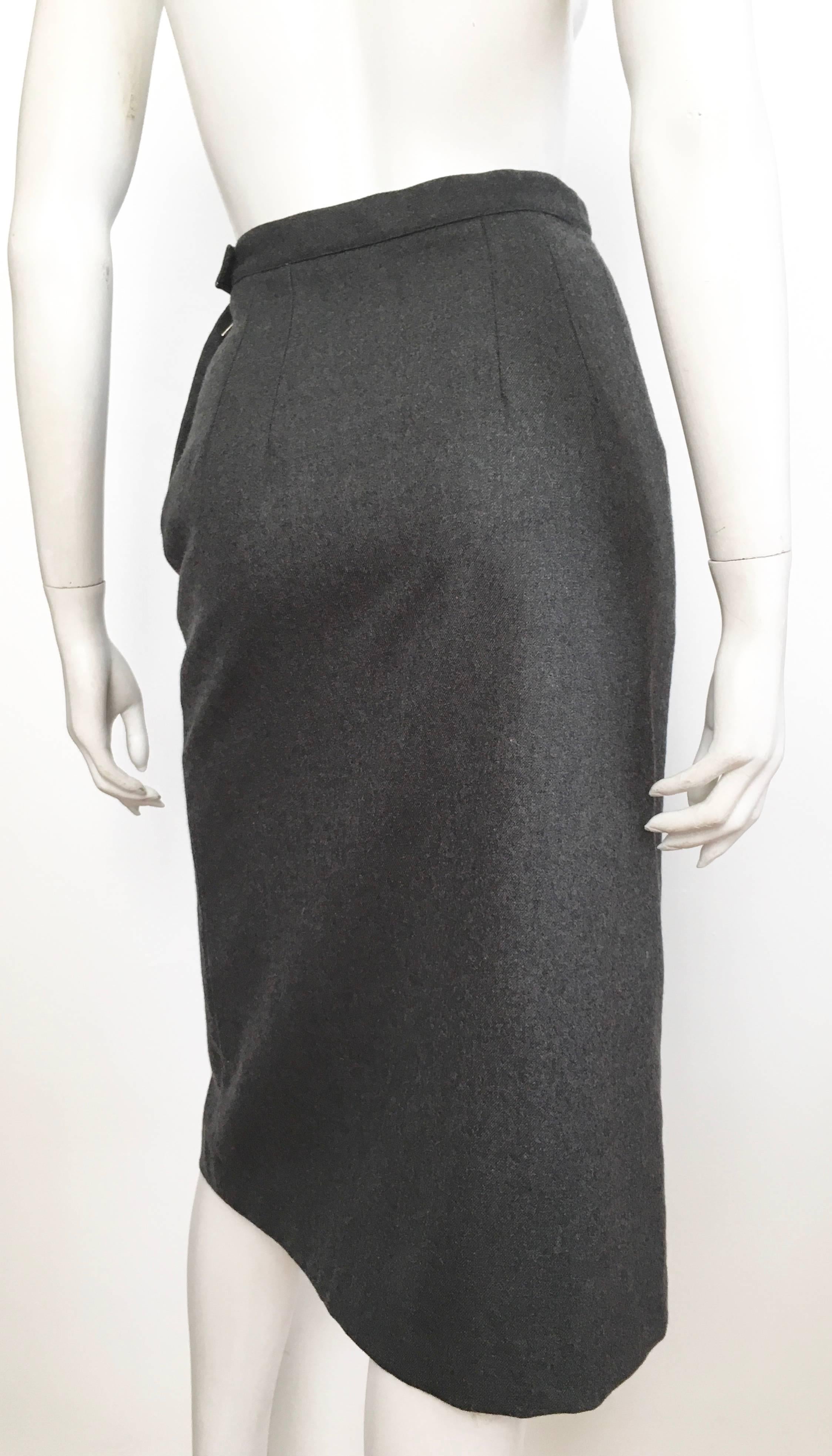 Giorgio Saint' Angelo Grey Wool Straight Skirt with Pockets Size 4.  For Sale 1