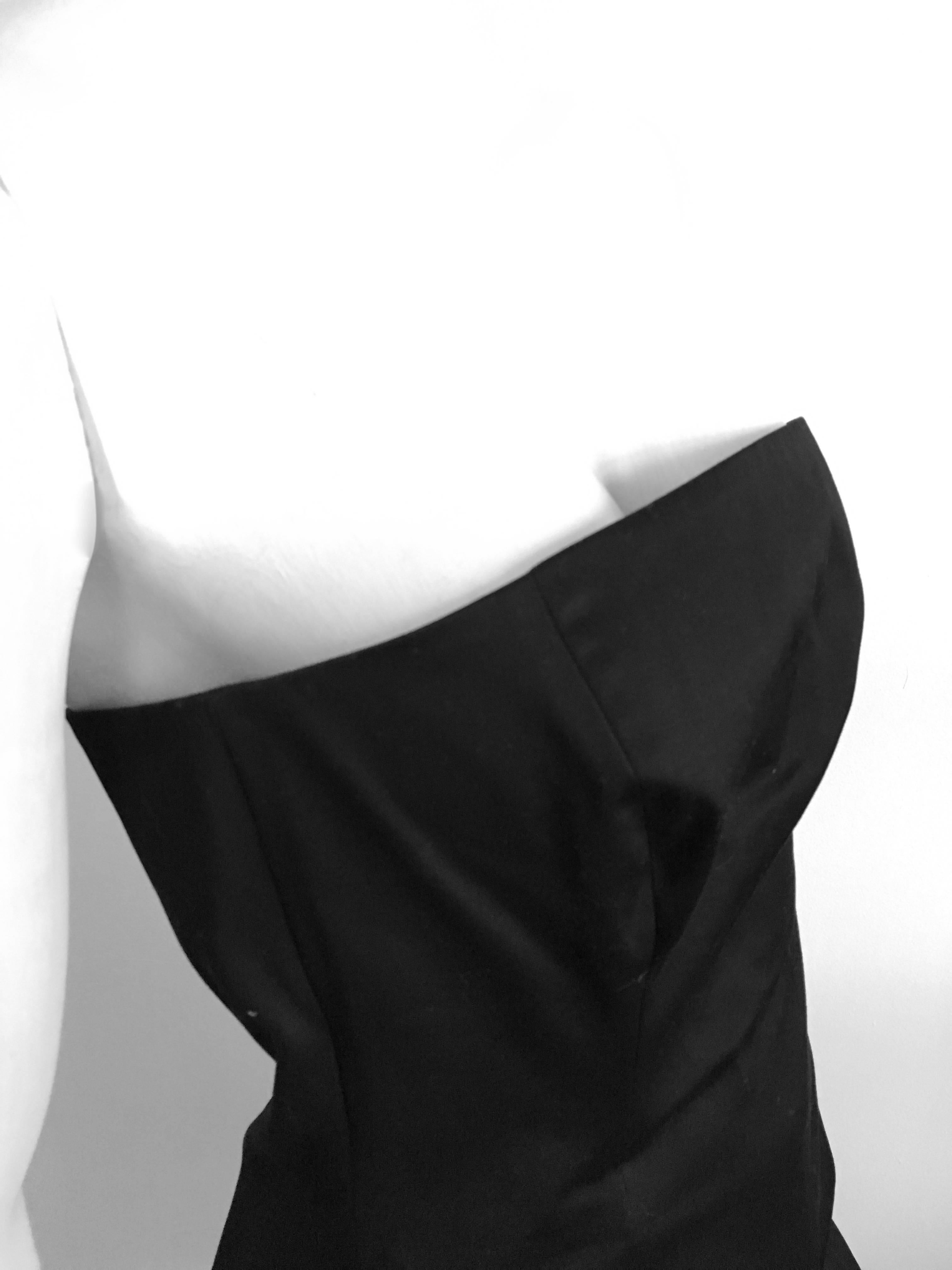 Michael Kors Strapless Cotton Black Cocktail Dress Size 4 / 6. Made in Italy. For Sale 4
