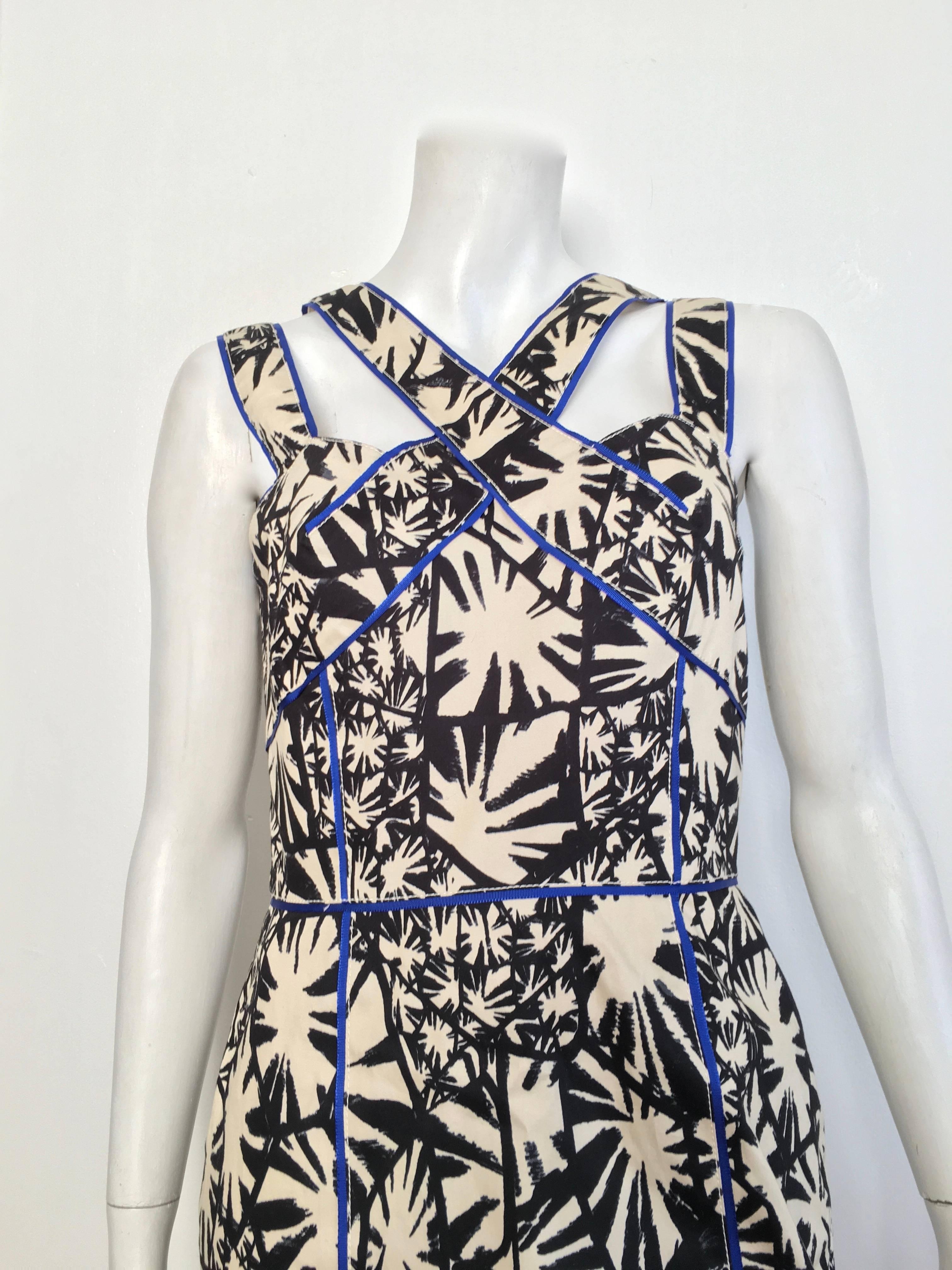 Black Oscar de la Renta Cotton Sleeveless Dress Size 8. For Sale