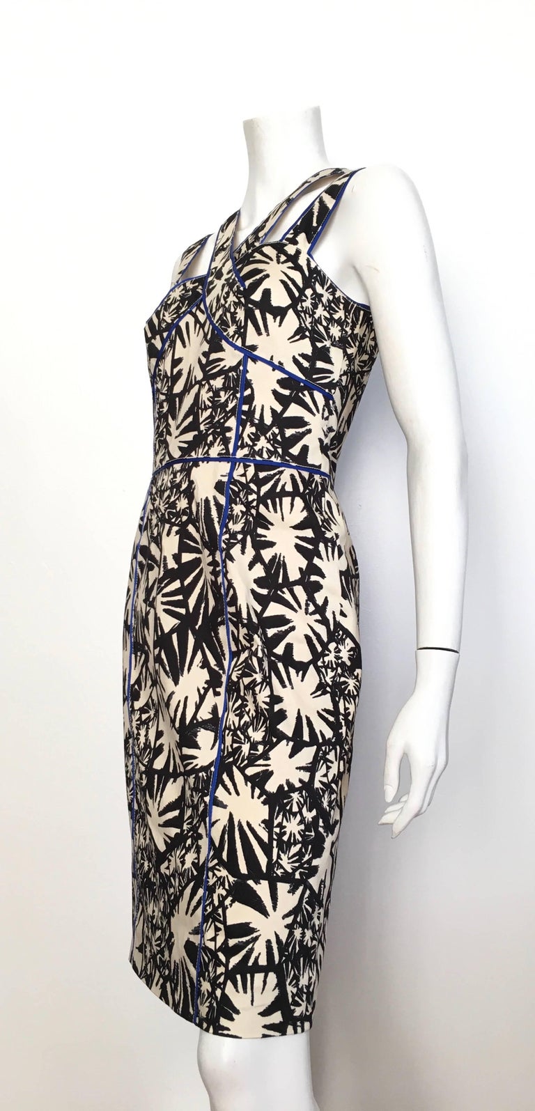 Oscar de la Renta Cotton Sleeveless Dress Size 8. For Sale at 1stdibs