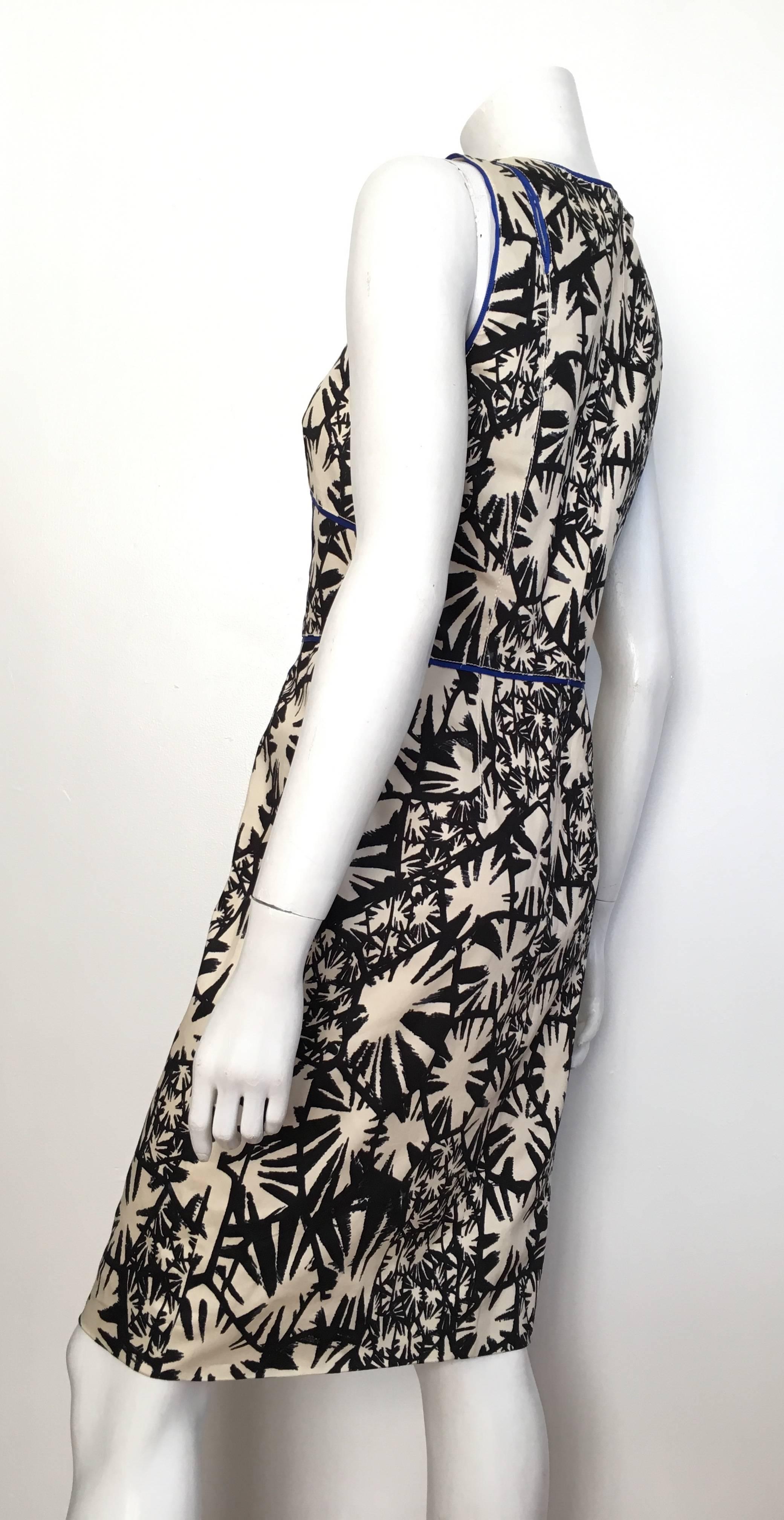 Oscar de la Renta Cotton Sleeveless Dress Size 8. For Sale 2