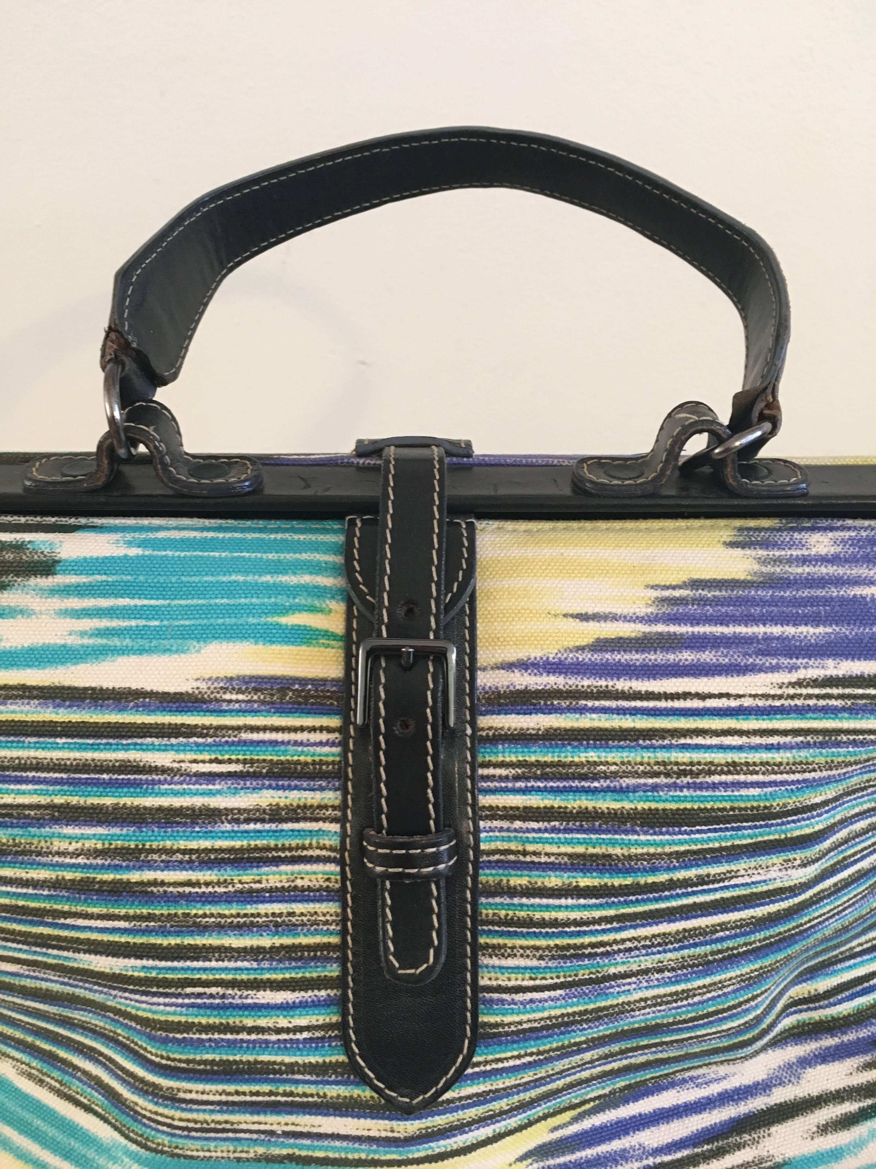 Missoni Canvas Doctor Handbag with Leather Trim. For Sale 3
