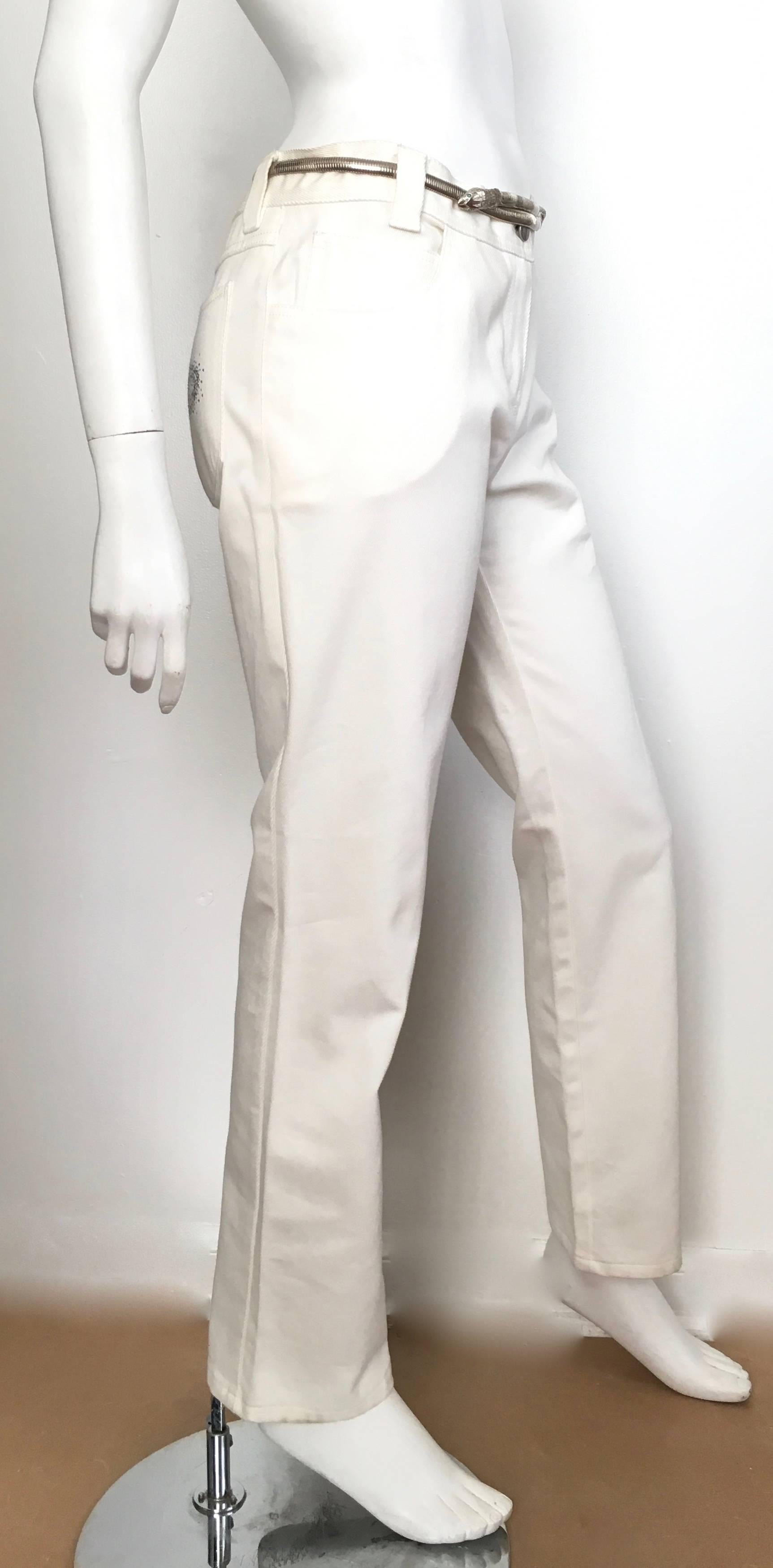 Valentino White Cotton Twill Pants Size 8. In Excellent Condition For Sale In Atlanta, GA