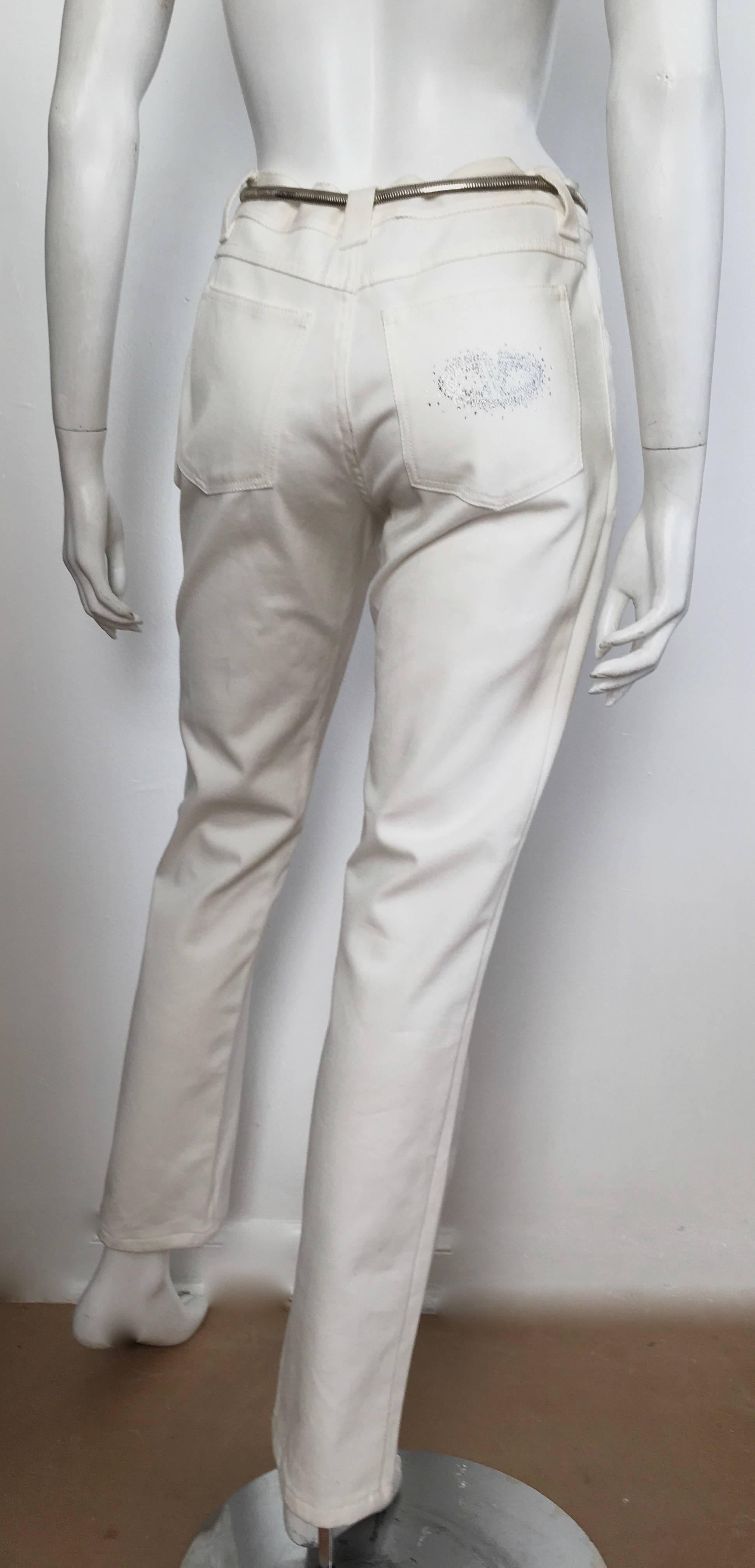 Valentino White Cotton Twill Pants Size 8. For Sale 1