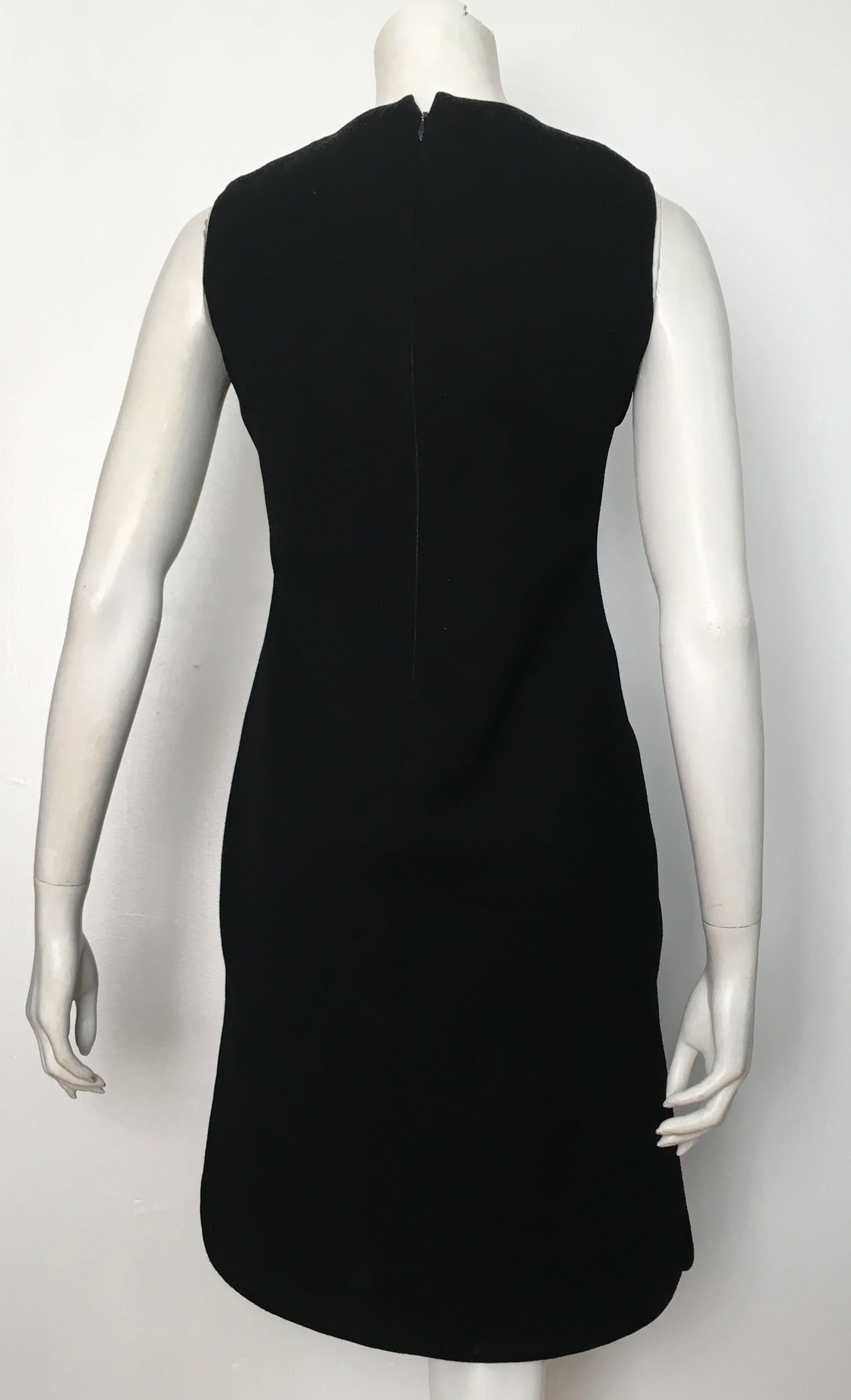 Pierre Cardin for Saks Fifth Avenue 1971 Black Wool Sleeveless Dress Size 6. 4