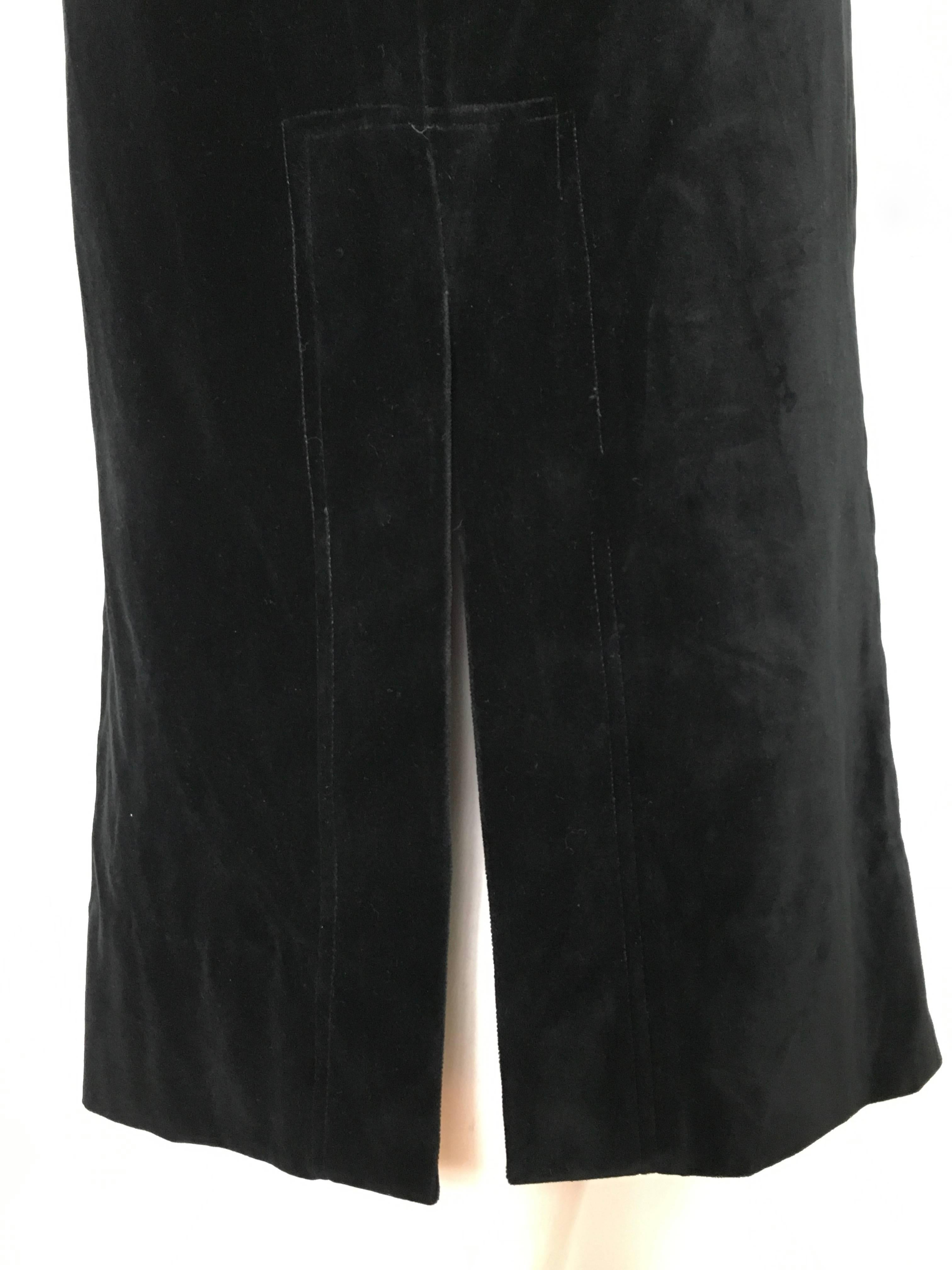 Moschino Black Velvet Long Straight Skirt Size 10 / 12.  For Sale 2