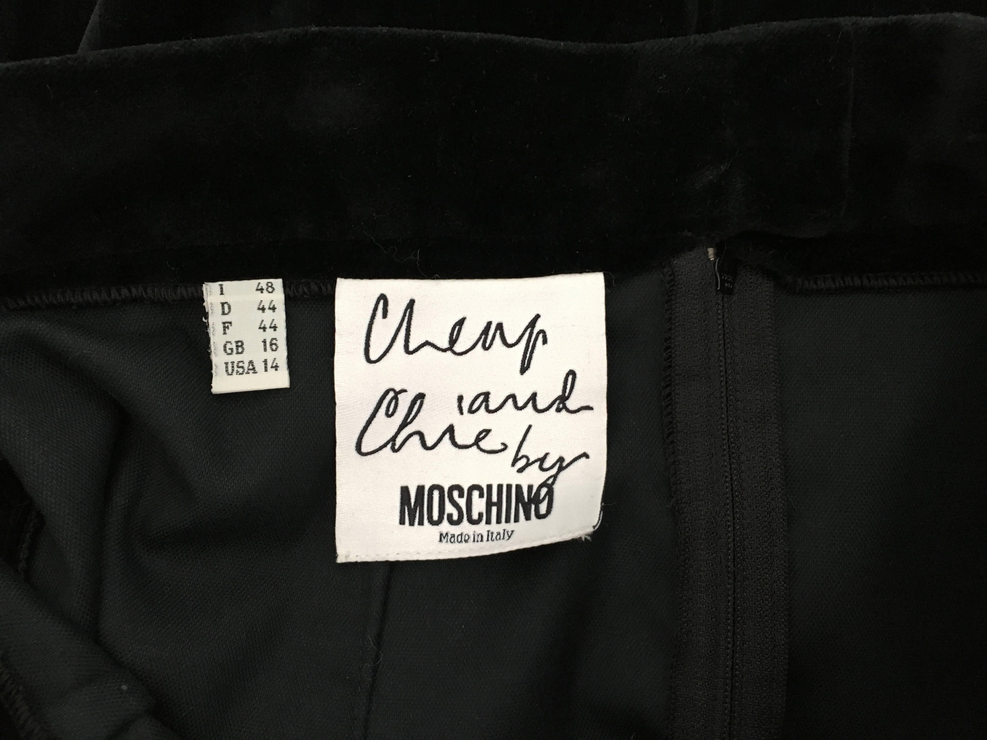 Moschino Black Velvet Long Straight Skirt Size 10 / 12.  For Sale 11