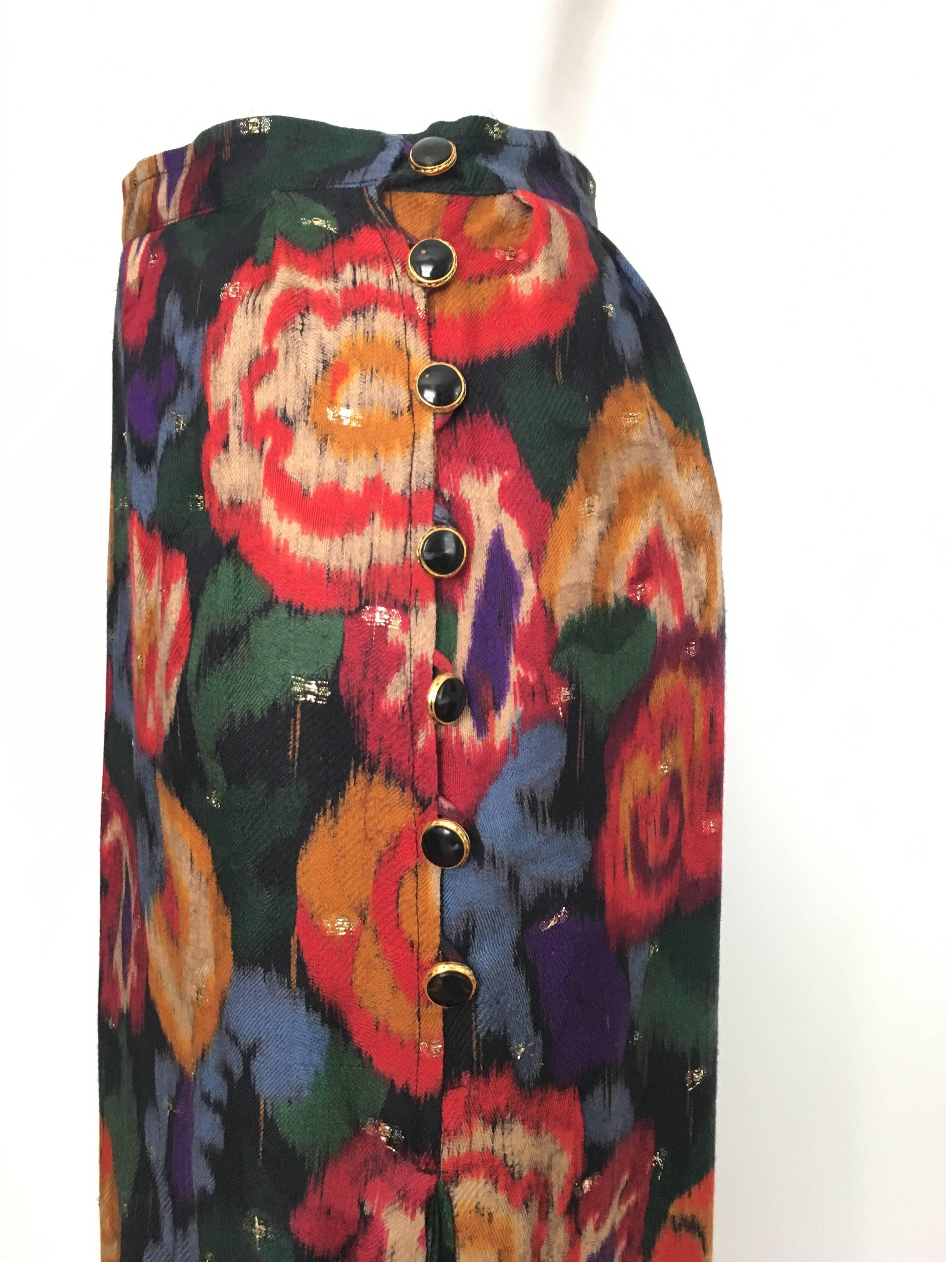 Emanuel Ungaro Parallele Paris 1980s Wool / Silk Long Floral Skirt Size 4/6. For Sale 4