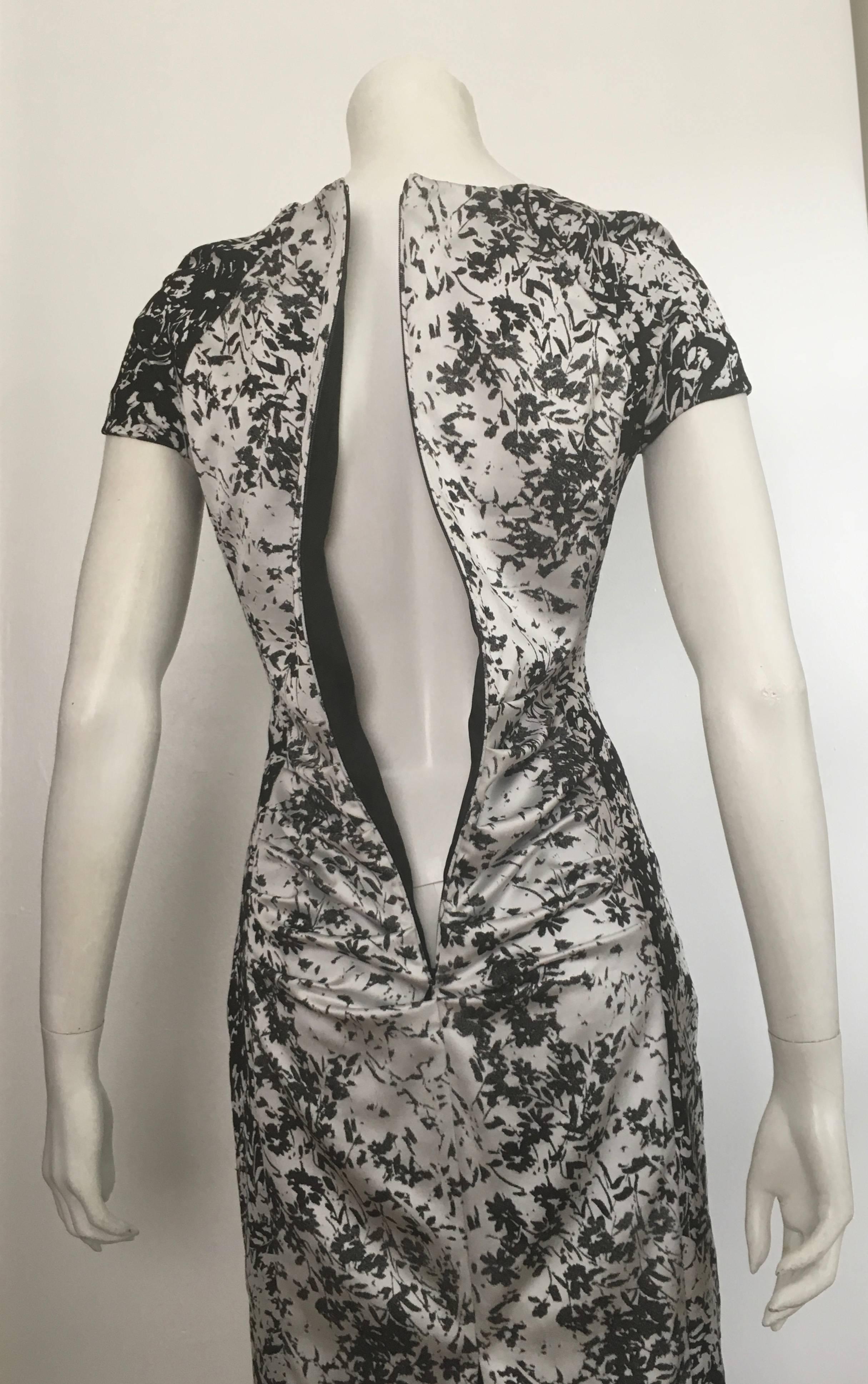 Women's or Men's Talbot Runhof Pret Sheath Dress Size 6. For Sale