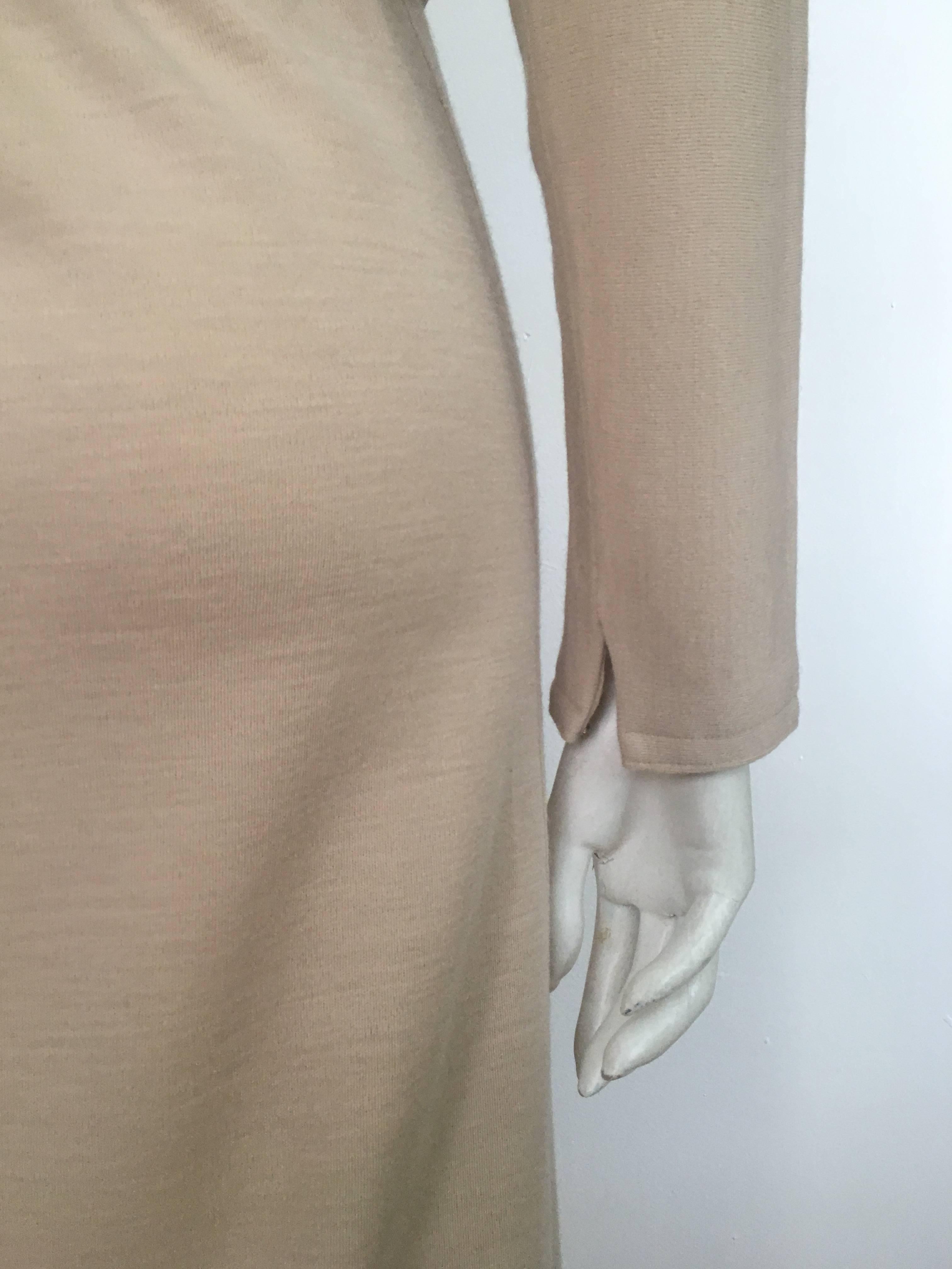 Geoffrey Beene Boutique 1970s Wool Knit Tan Long Sleeve Dress Size 8. For Sale 6
