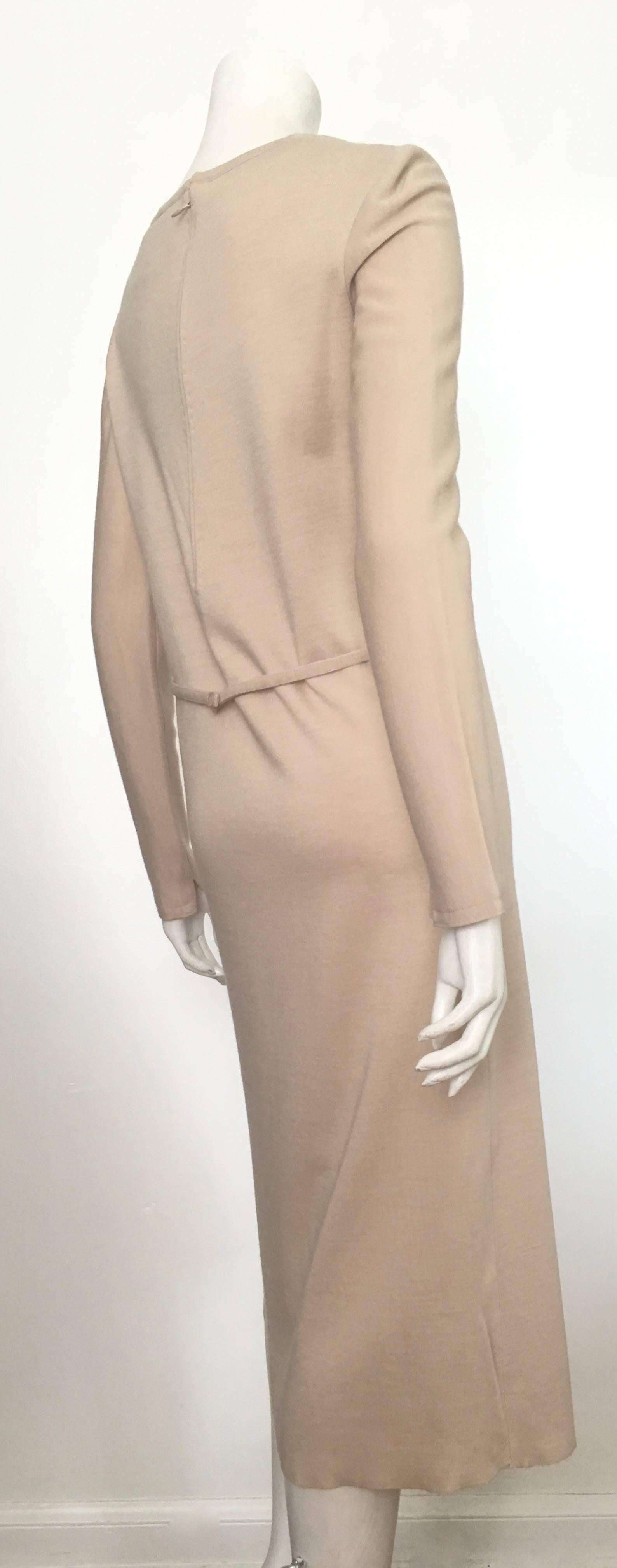 Geoffrey Beene Boutique 1970s Wool Knit Tan Long Sleeve Dress Size 8. For Sale 3