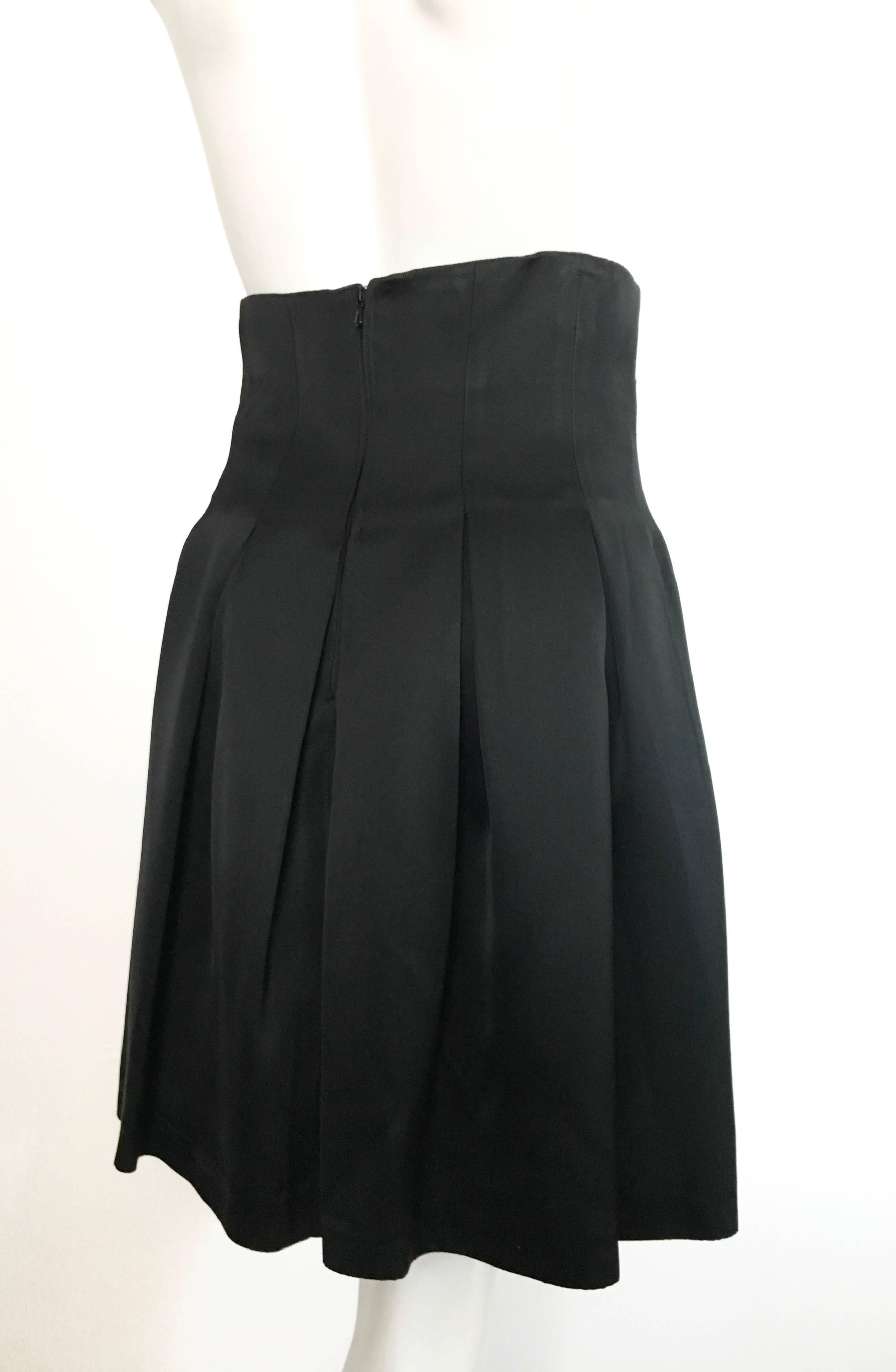 Women's or Men's Patrick Kelly Paris 1980s Black Pleated Skirt Size 6. For Sale