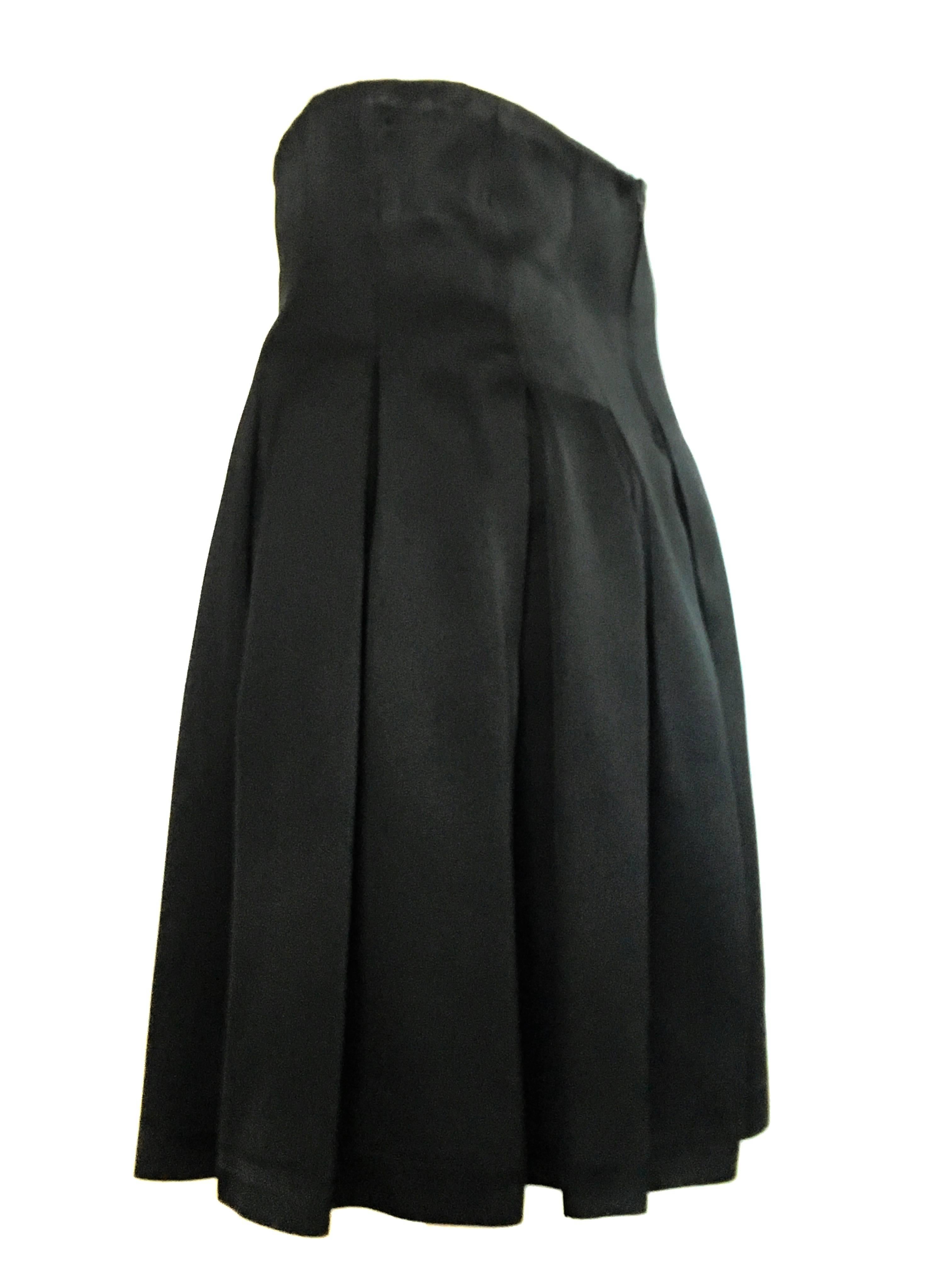 Patrick Kelly Paris 1980s Black Pleated Skirt Size 6. For Sale 4