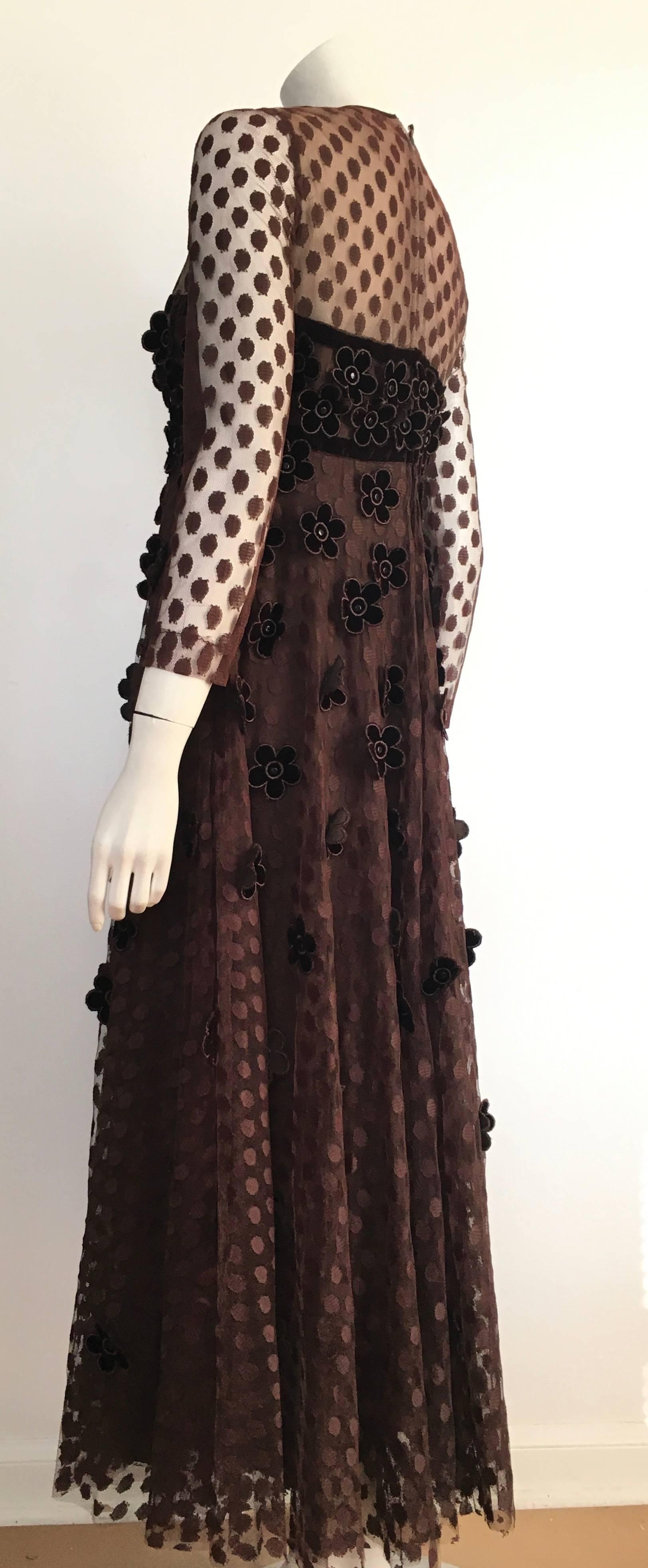 Brown Maxi Empire 1960s Layered Dress with Velvet Flowers Size 8 / 10. For Sale 4