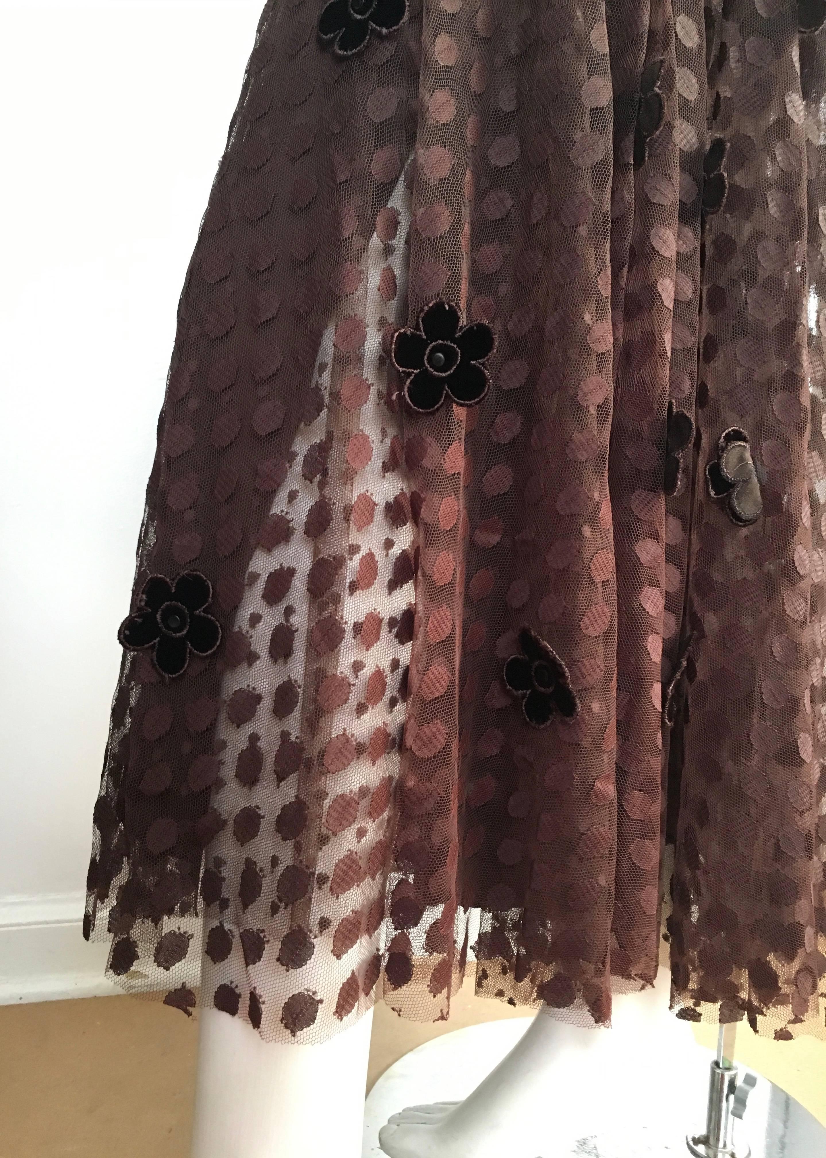 Brown Maxi Empire 1960s Layered Dress with Velvet Flowers Size 8 / 10. For Sale 9
