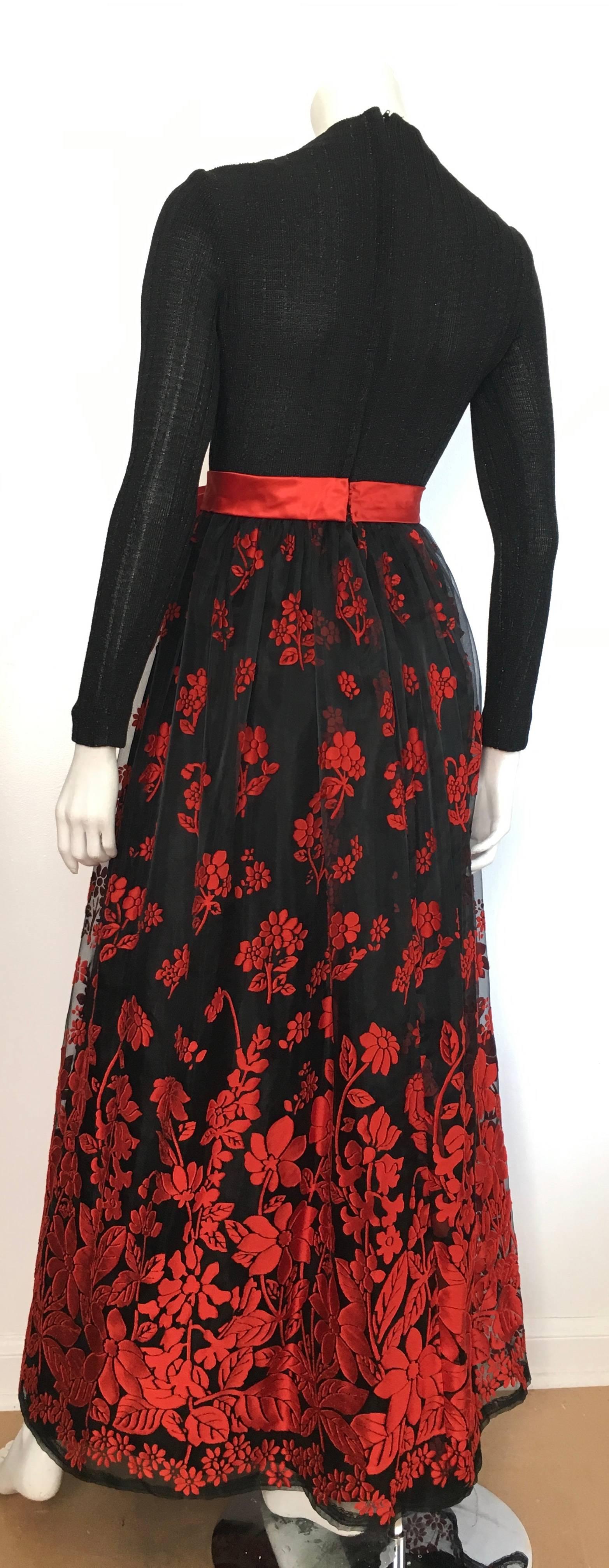 Huey Waltzer 1970s Black Long Sleeve Maxi Evening Dress Size 4. For Sale 9