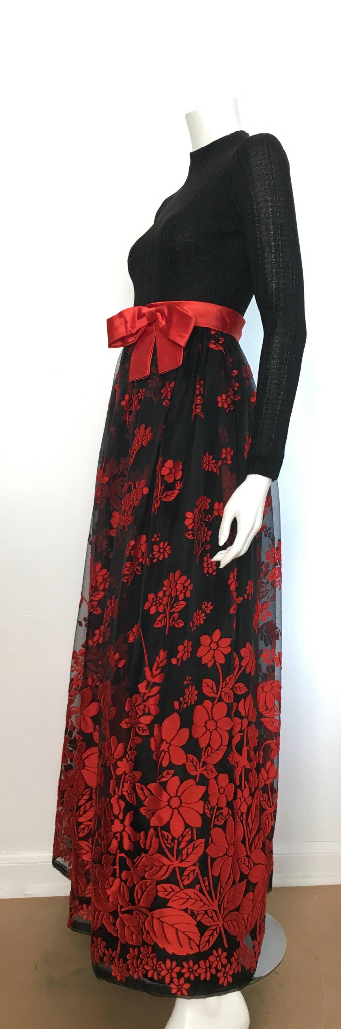 Huey Waltzer 1970s Black Long Sleeve Maxi Evening Dress Size 4. For Sale 10