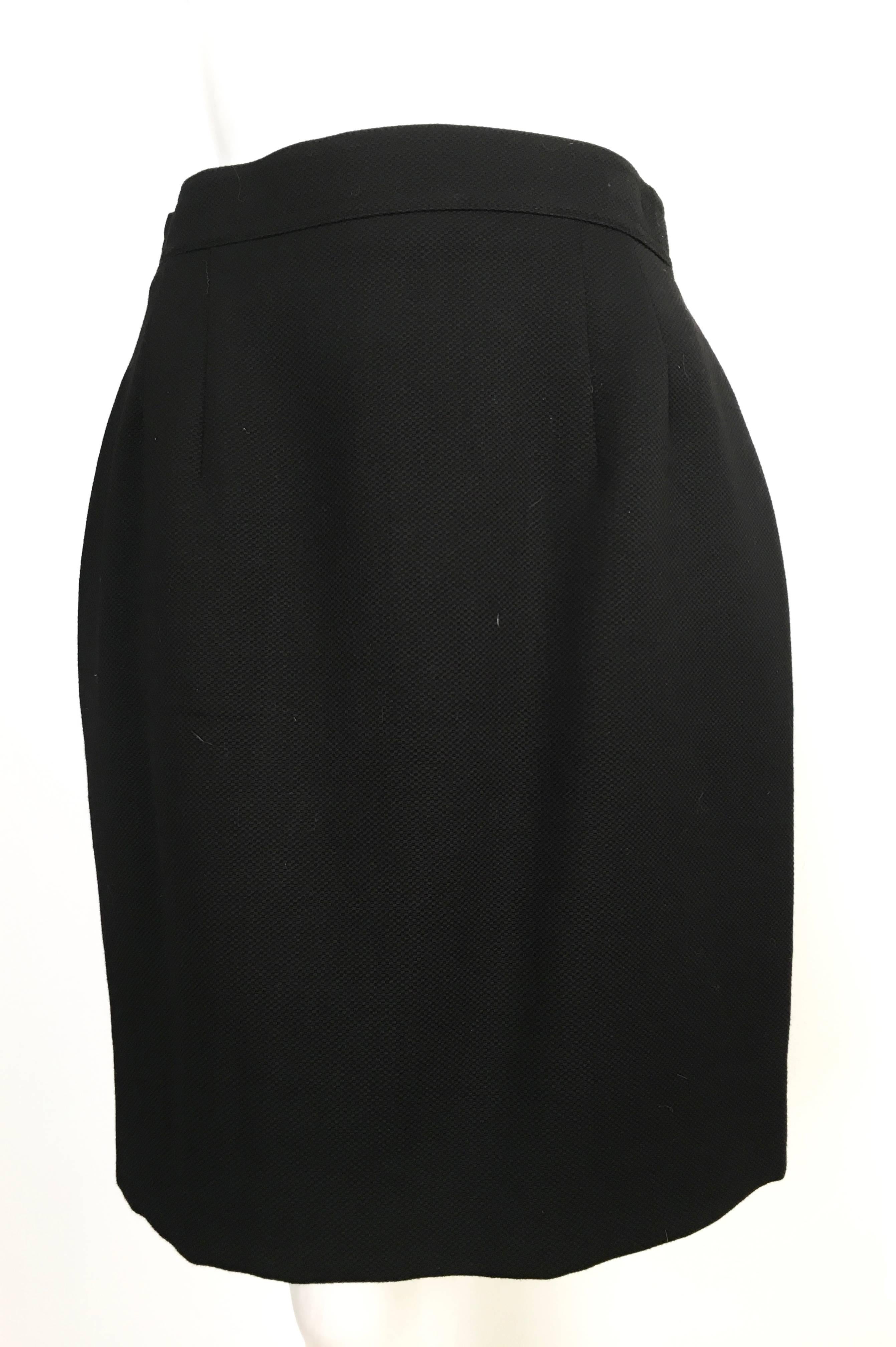 Karl Lagerfeld 1990s Black Wool Pencil Skirt Size 6. In Excellent Condition For Sale In Atlanta, GA