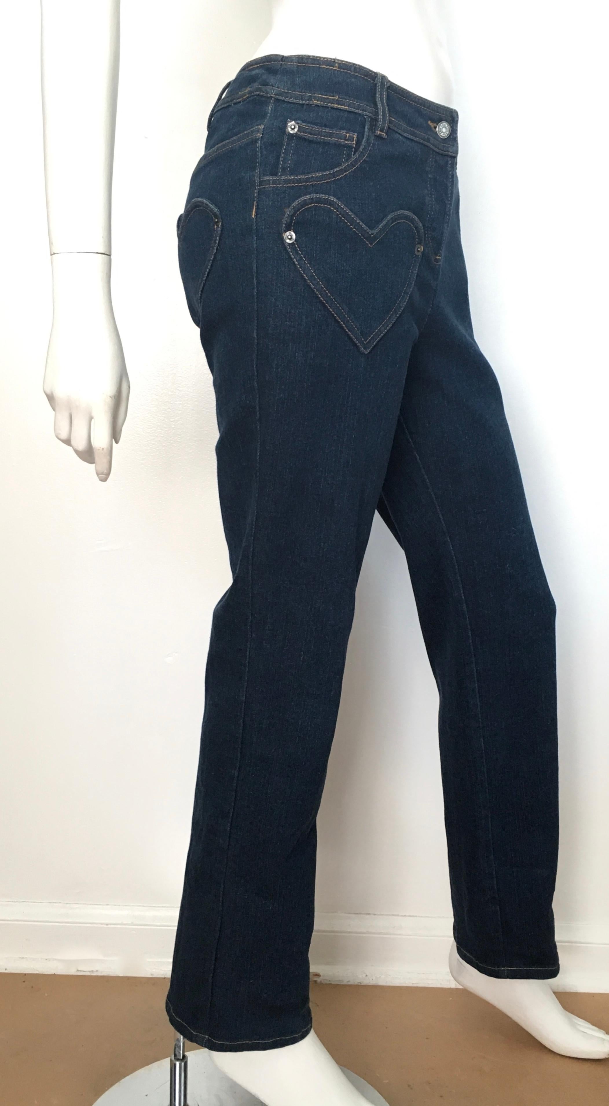 Dior Denim Button Up Jeans with Heart Shape Pockets Size 6.  In Excellent Condition In Atlanta, GA